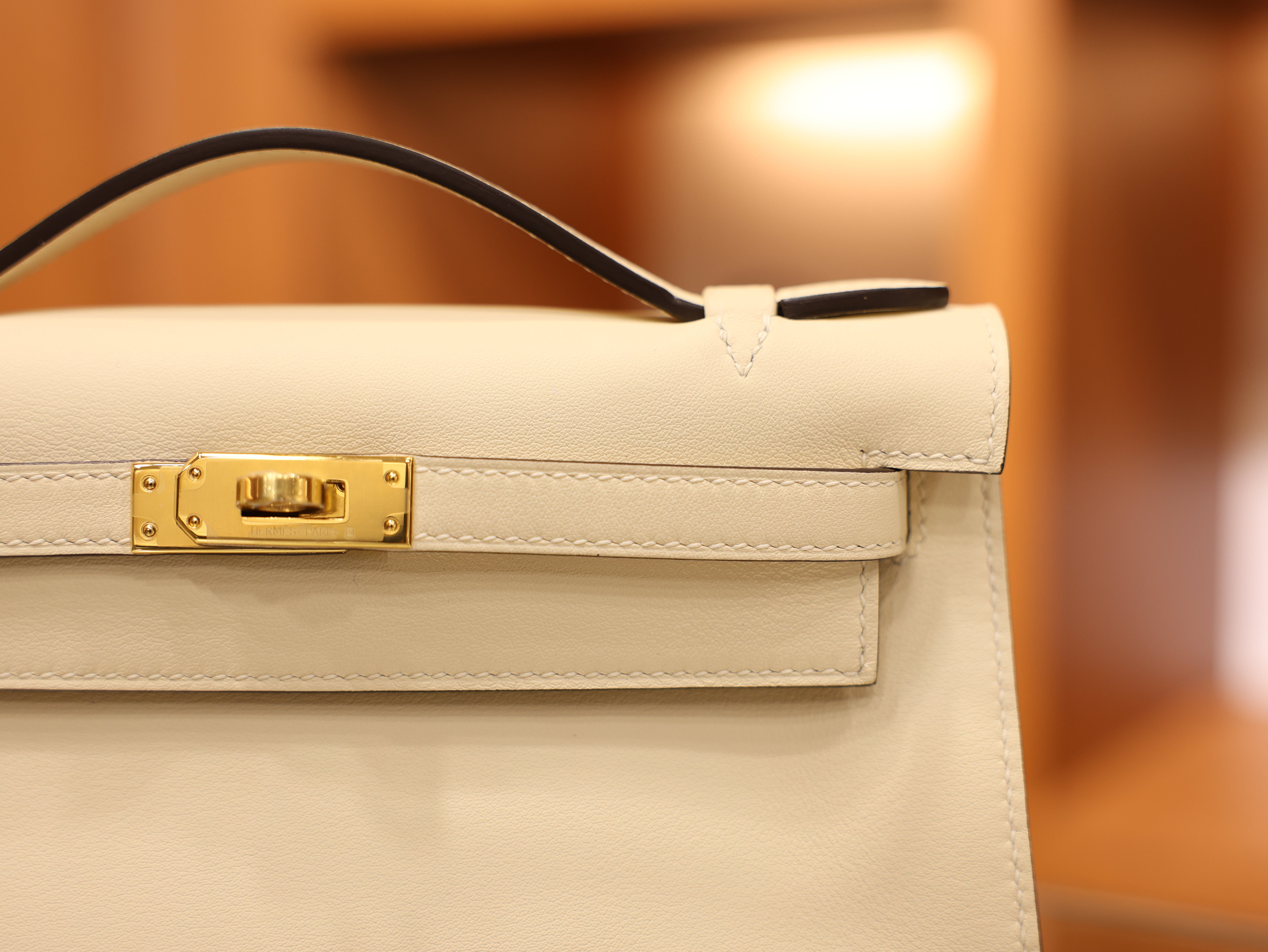 Kelly pochette swift nata GHW
