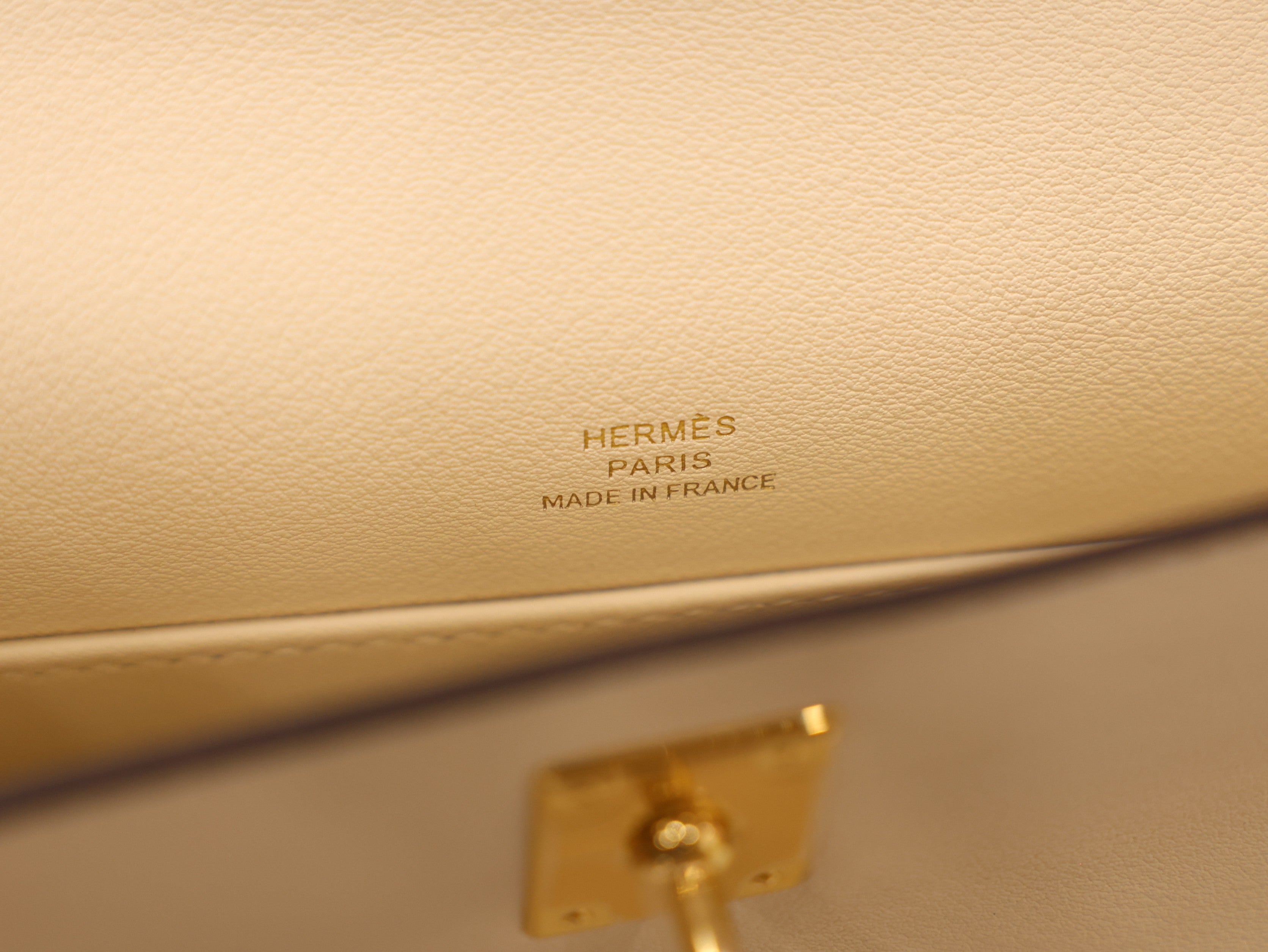 Kelly pochette swift nata GHW
