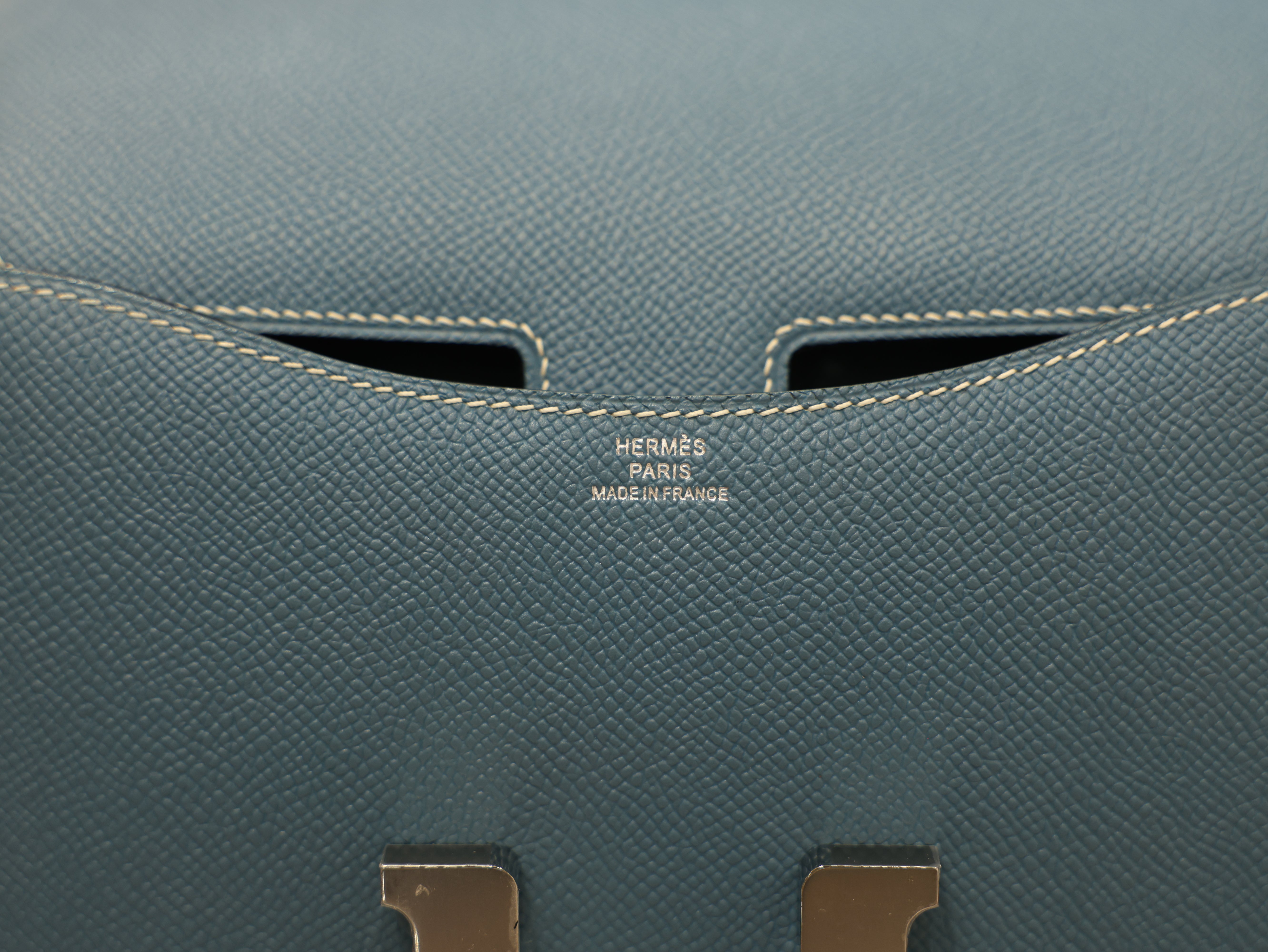 Contance 18 epsom blue jean PHW