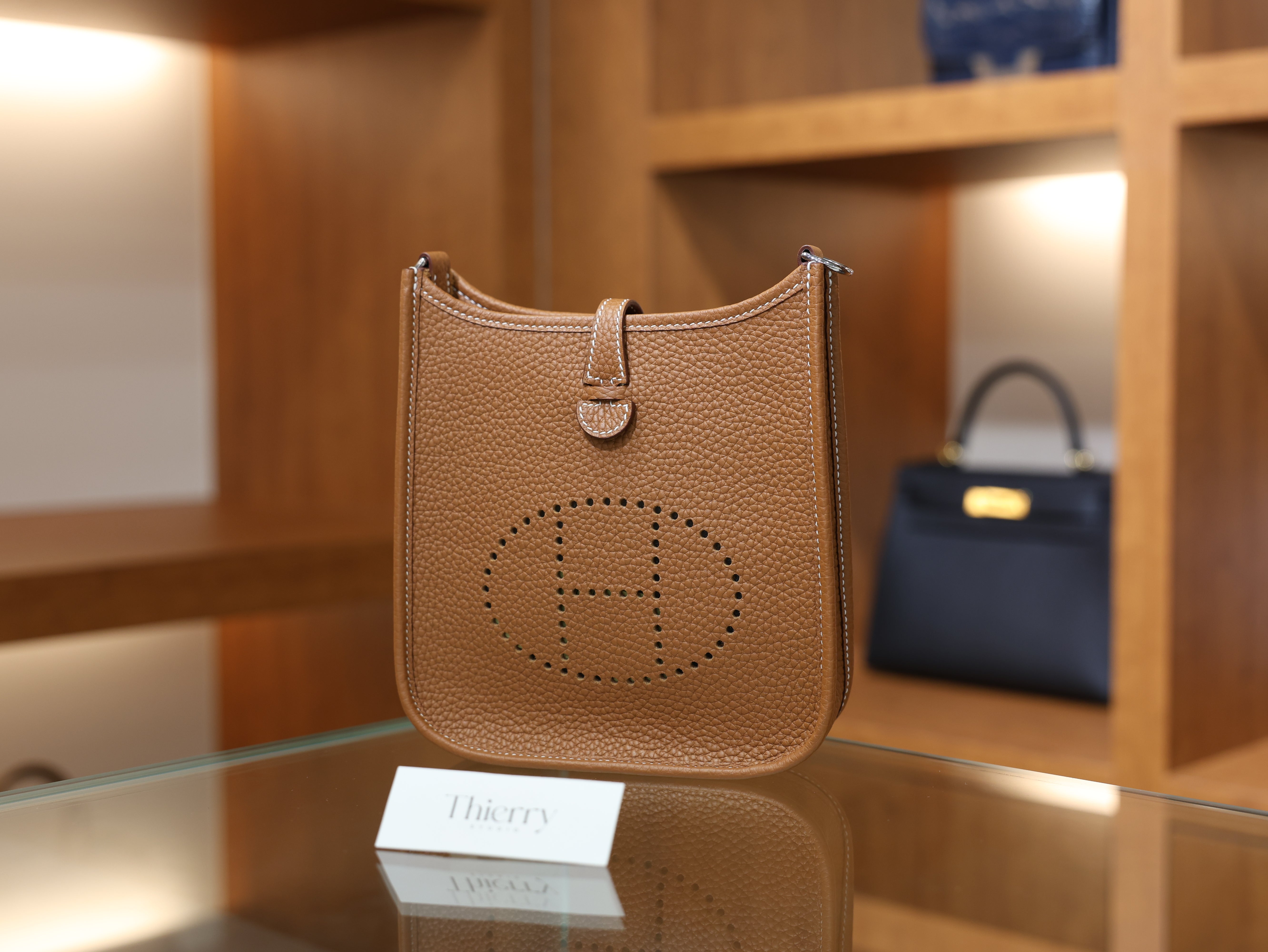 Evelyne mini clemence gold PHW
