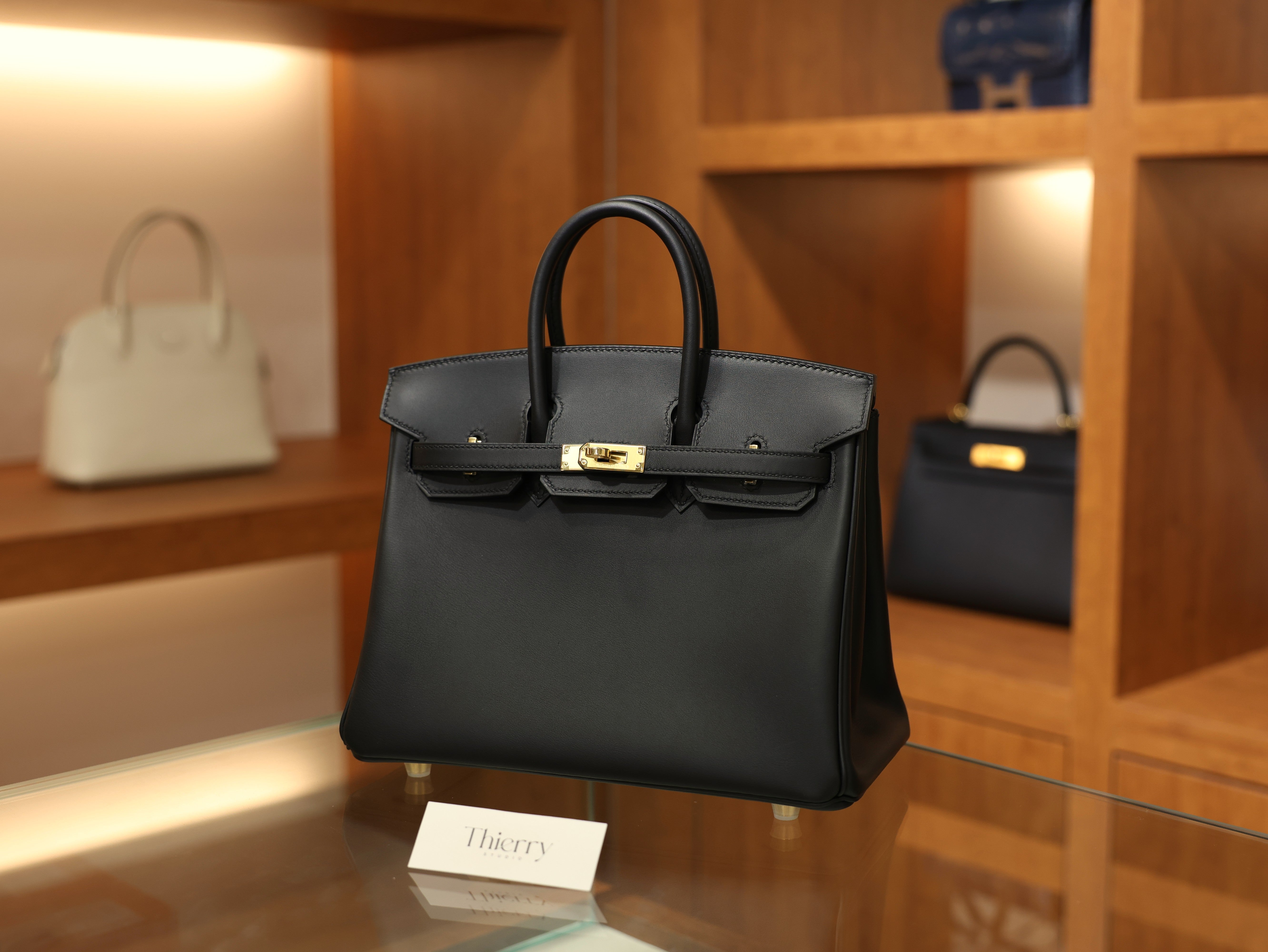 Birkin 25 swift black GHW