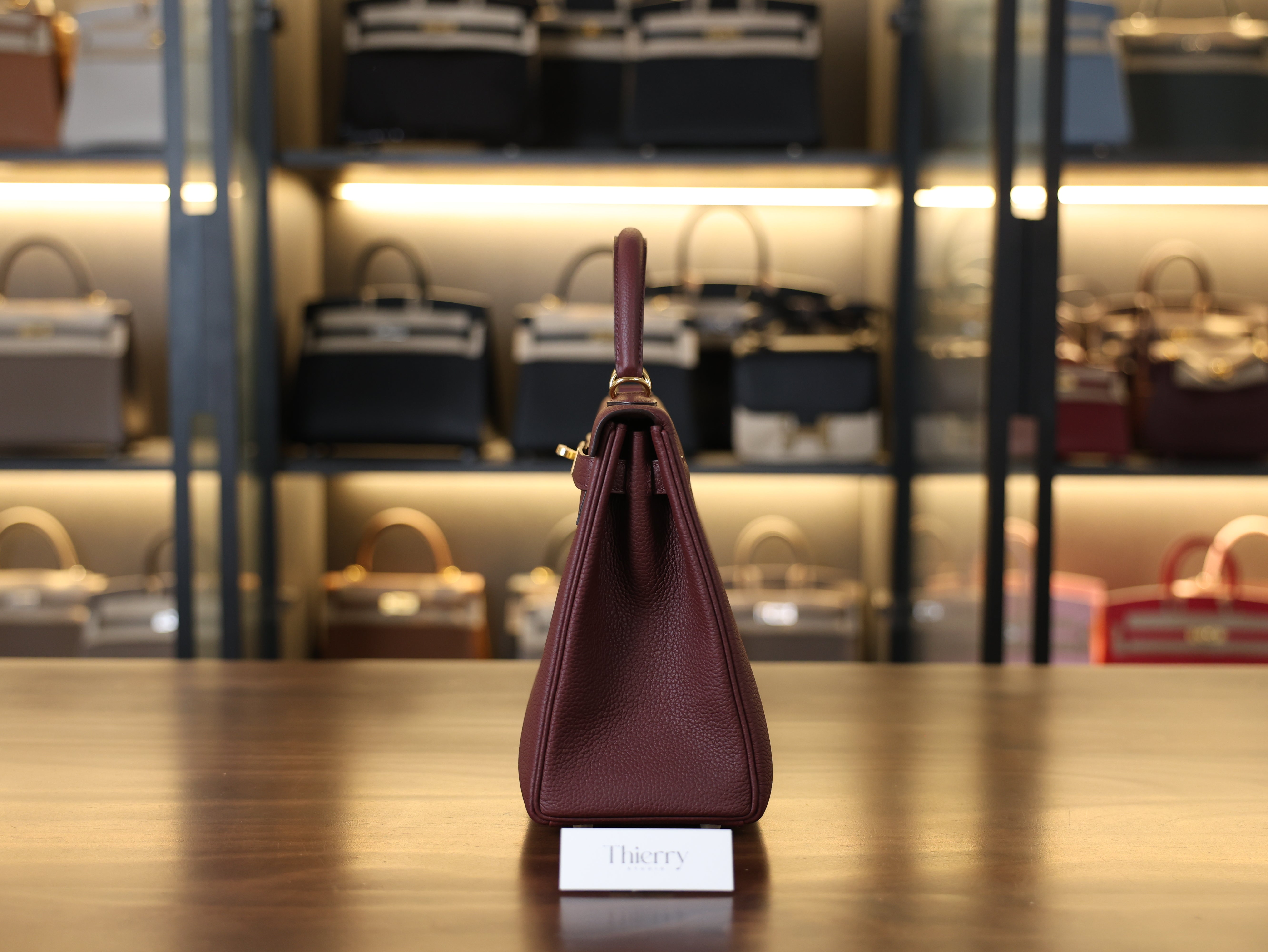 Kelly 28 togo rough H GHW