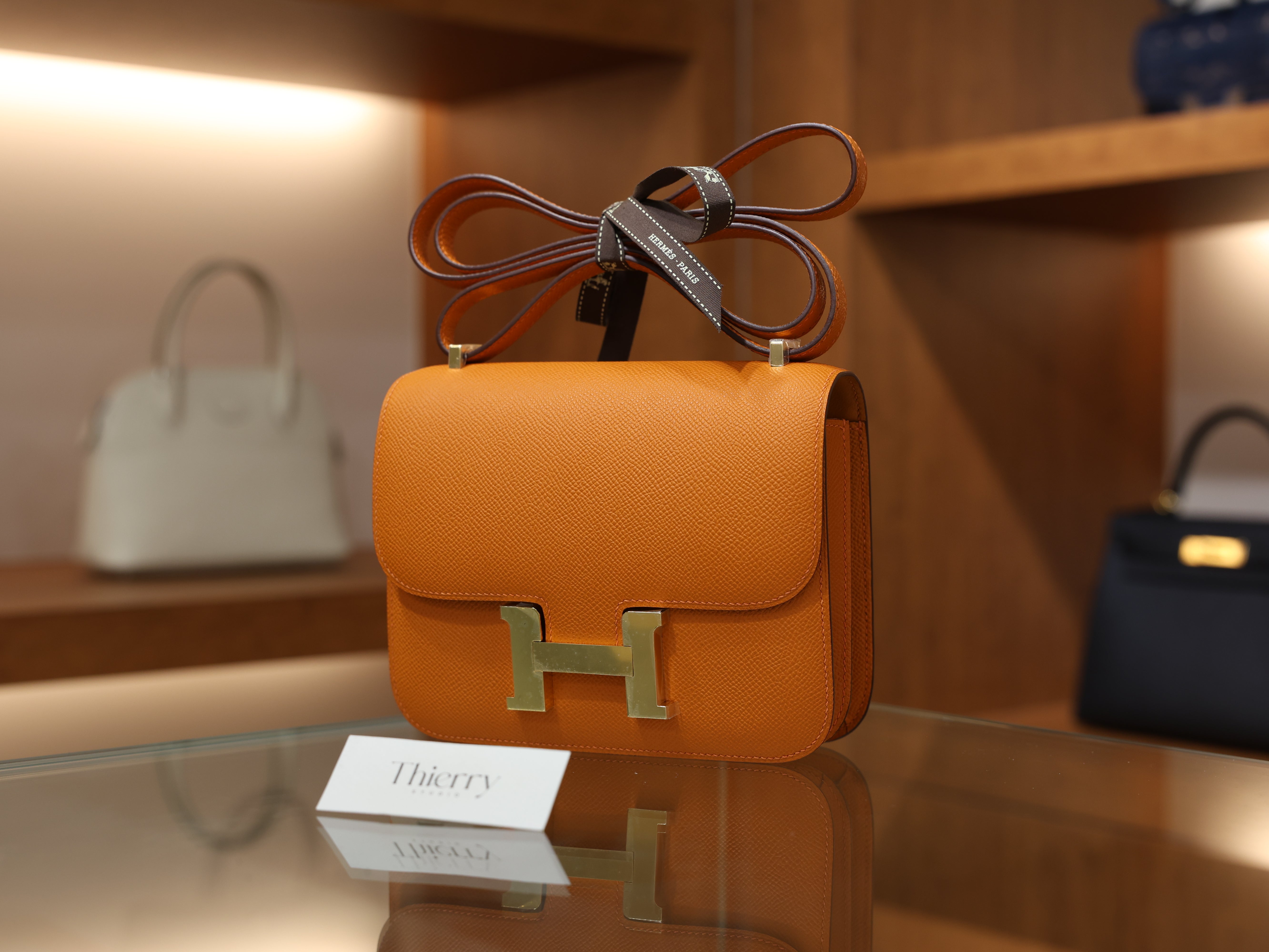Constance 18 epsom orange GHW