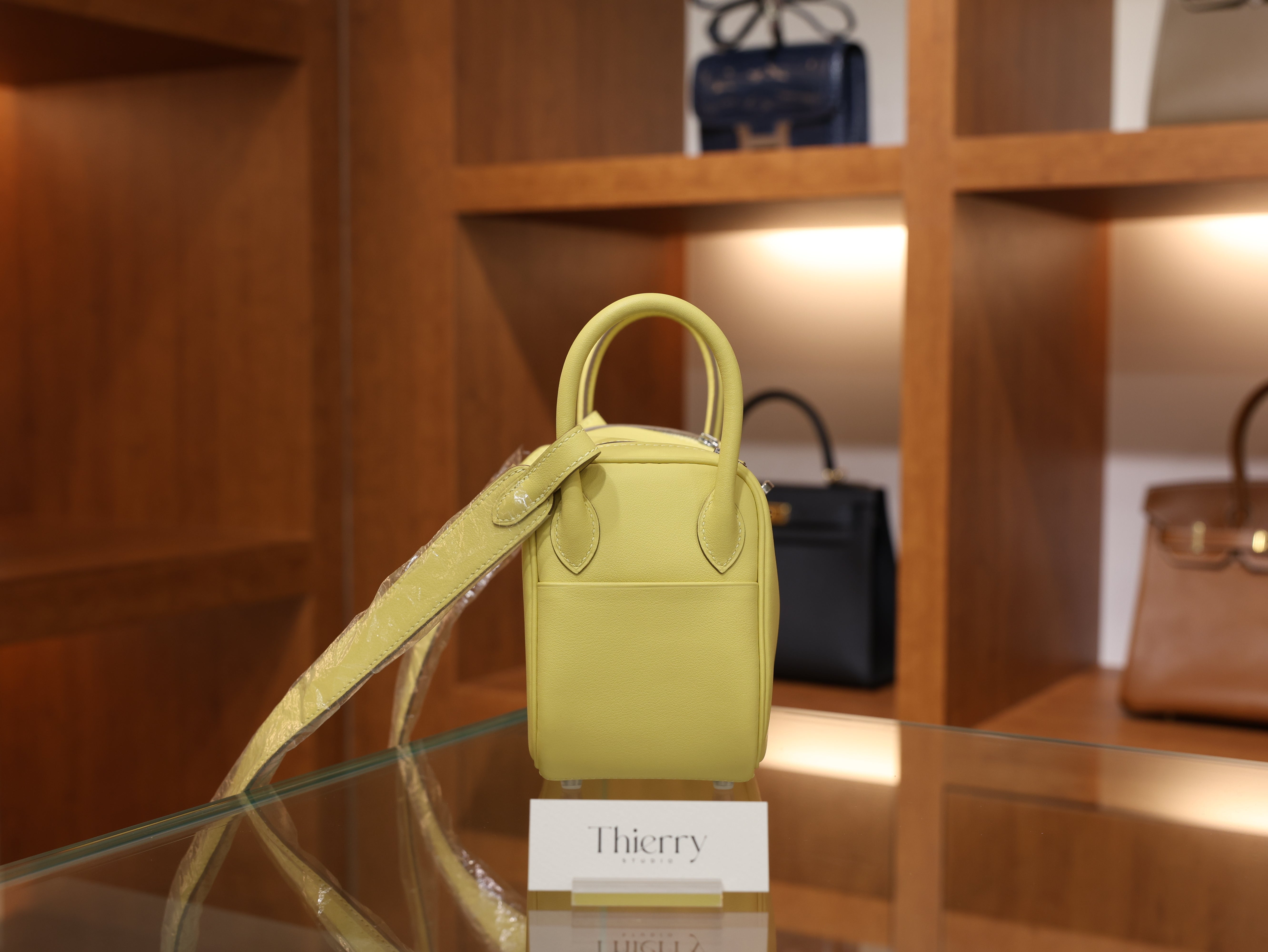 Lindy mini swift jaune poussin PHW