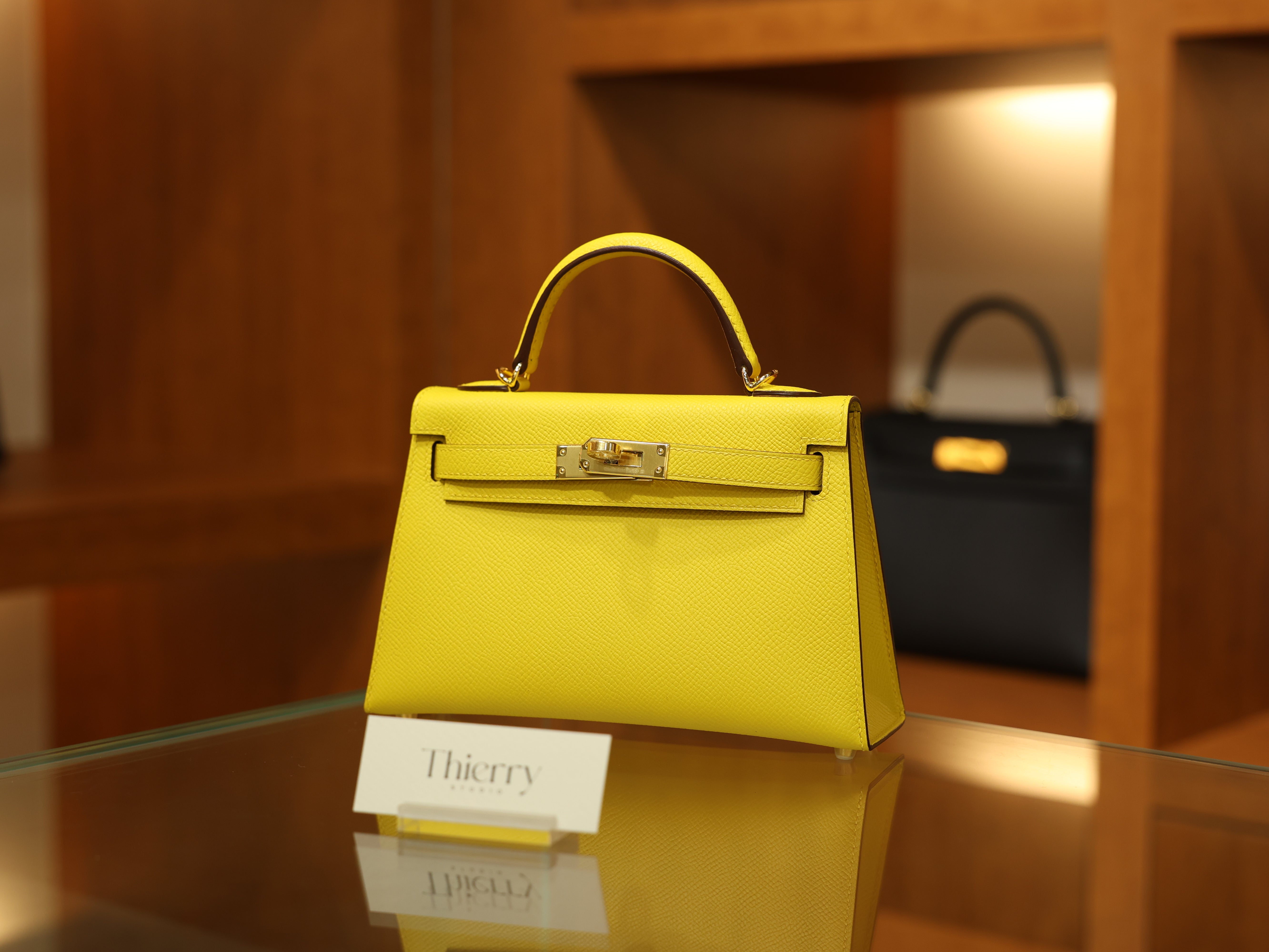 Kelly mini 2 epsom jaune de naples GHW