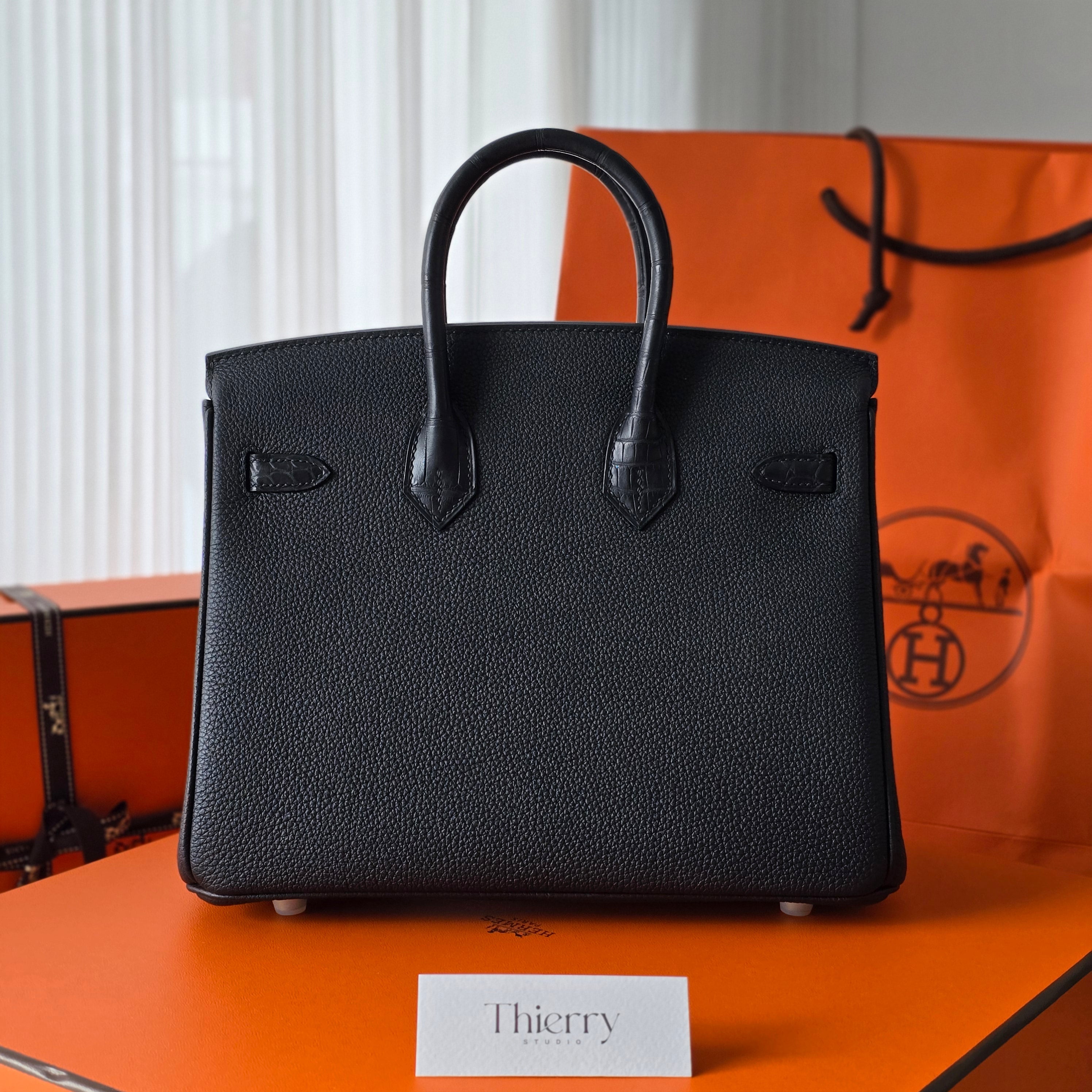 Birkin 25 togo touch matt black GHW