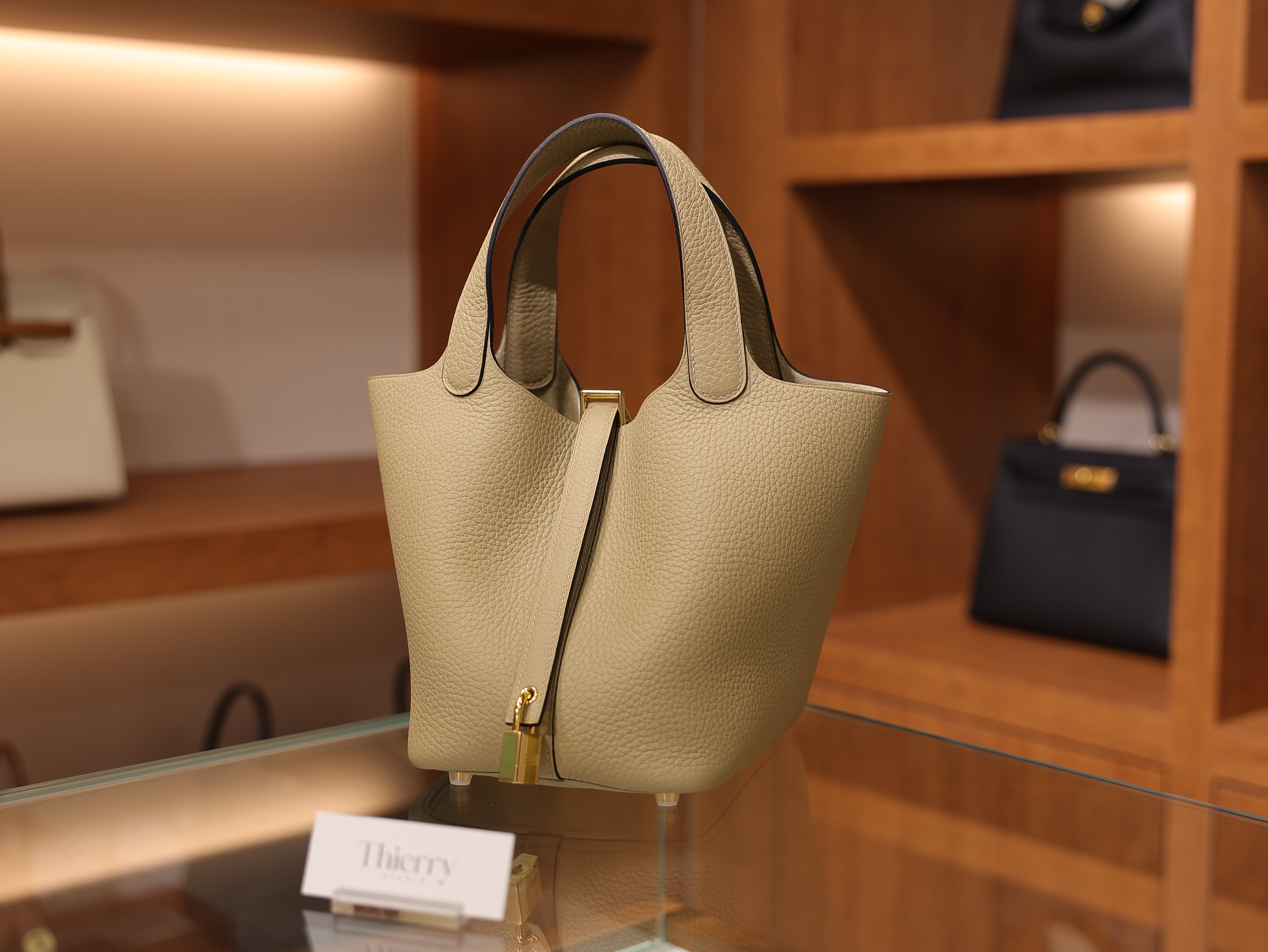 Picotin 18 clemence beige marfa GHW