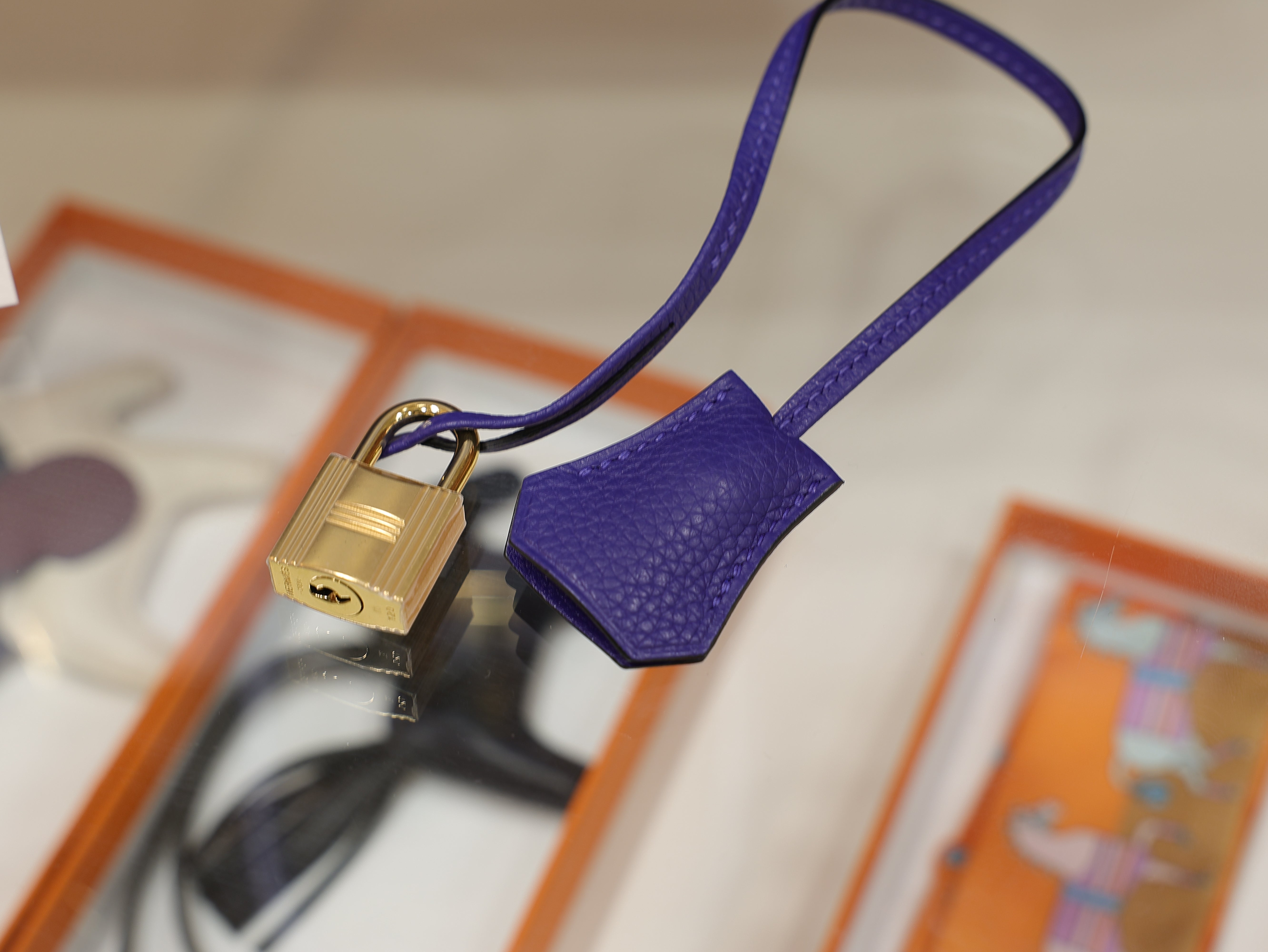Birkin 40 togo blue electric GHW