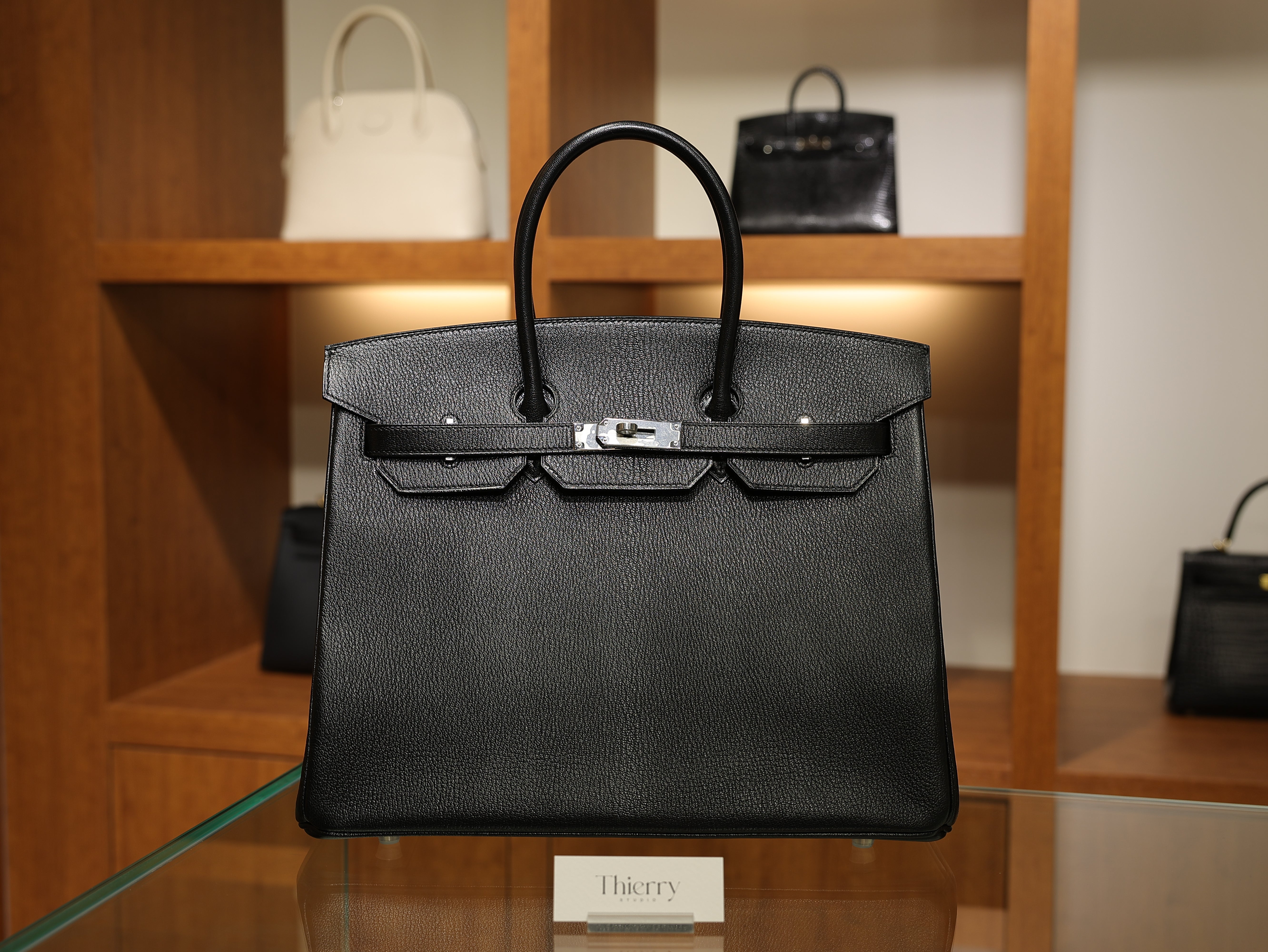 Birkin 35 chevre black PHW