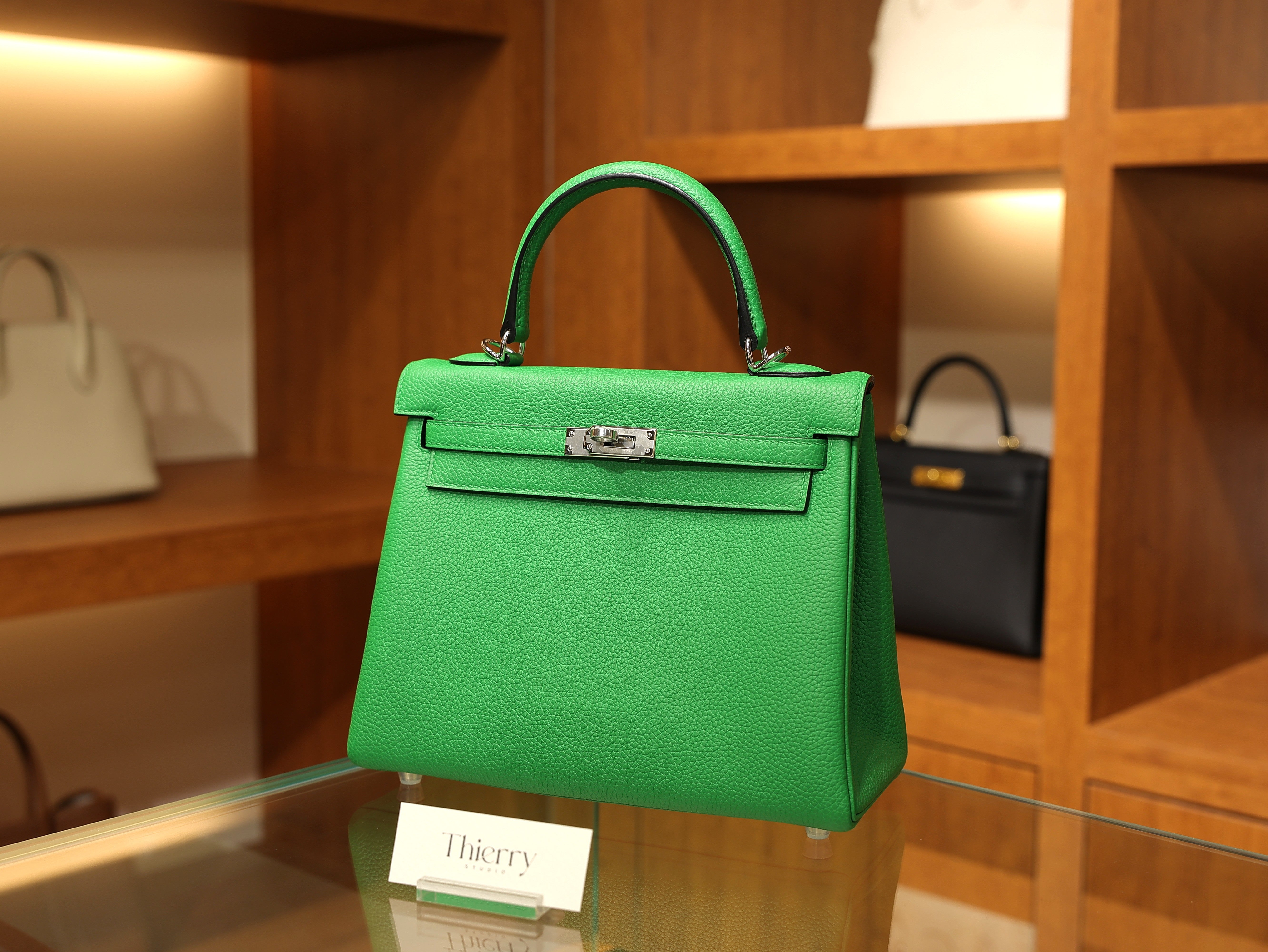 Kelly 25 togo bamboo PHW