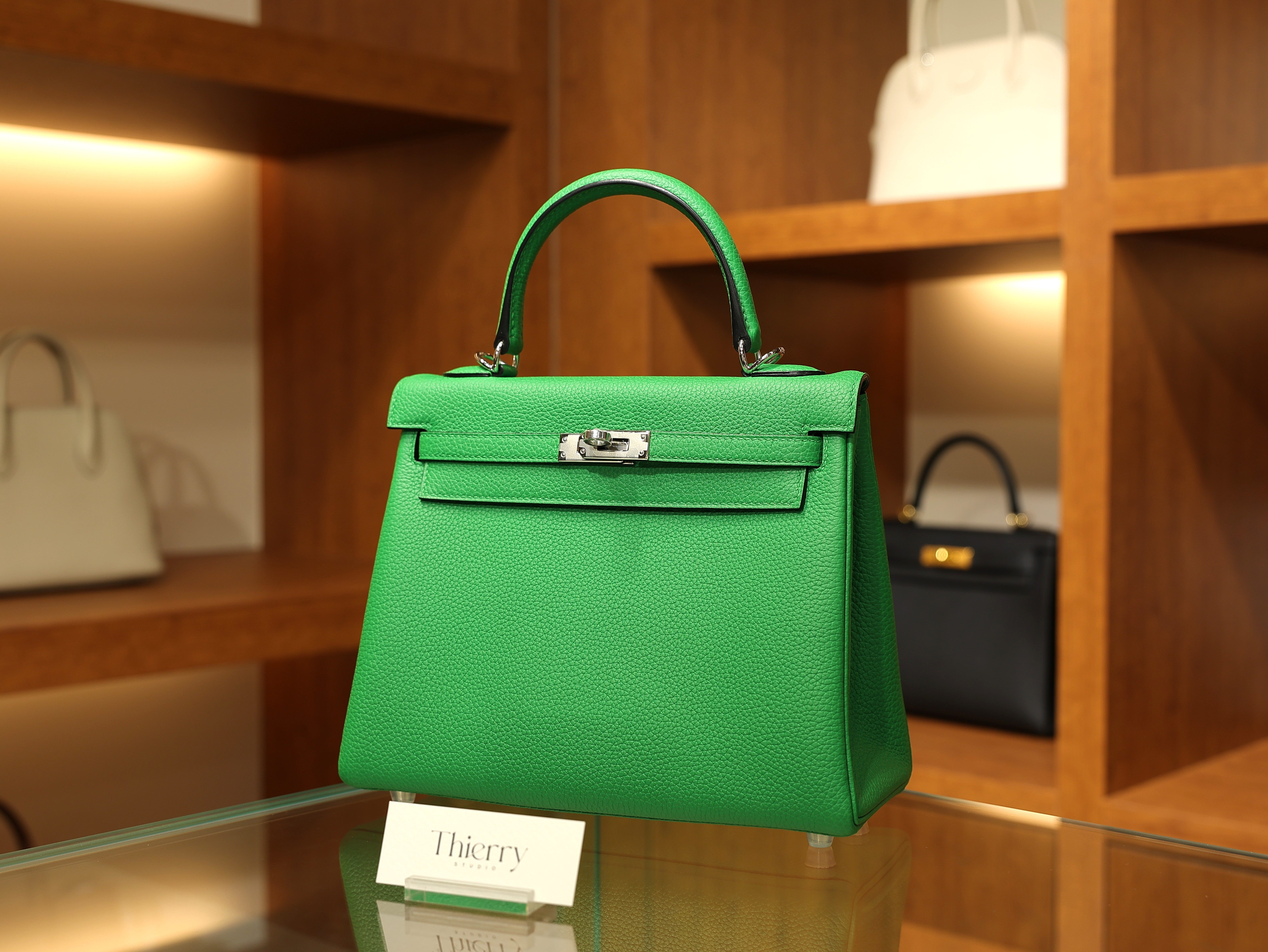 Kelly 25 togo bamboo PHW