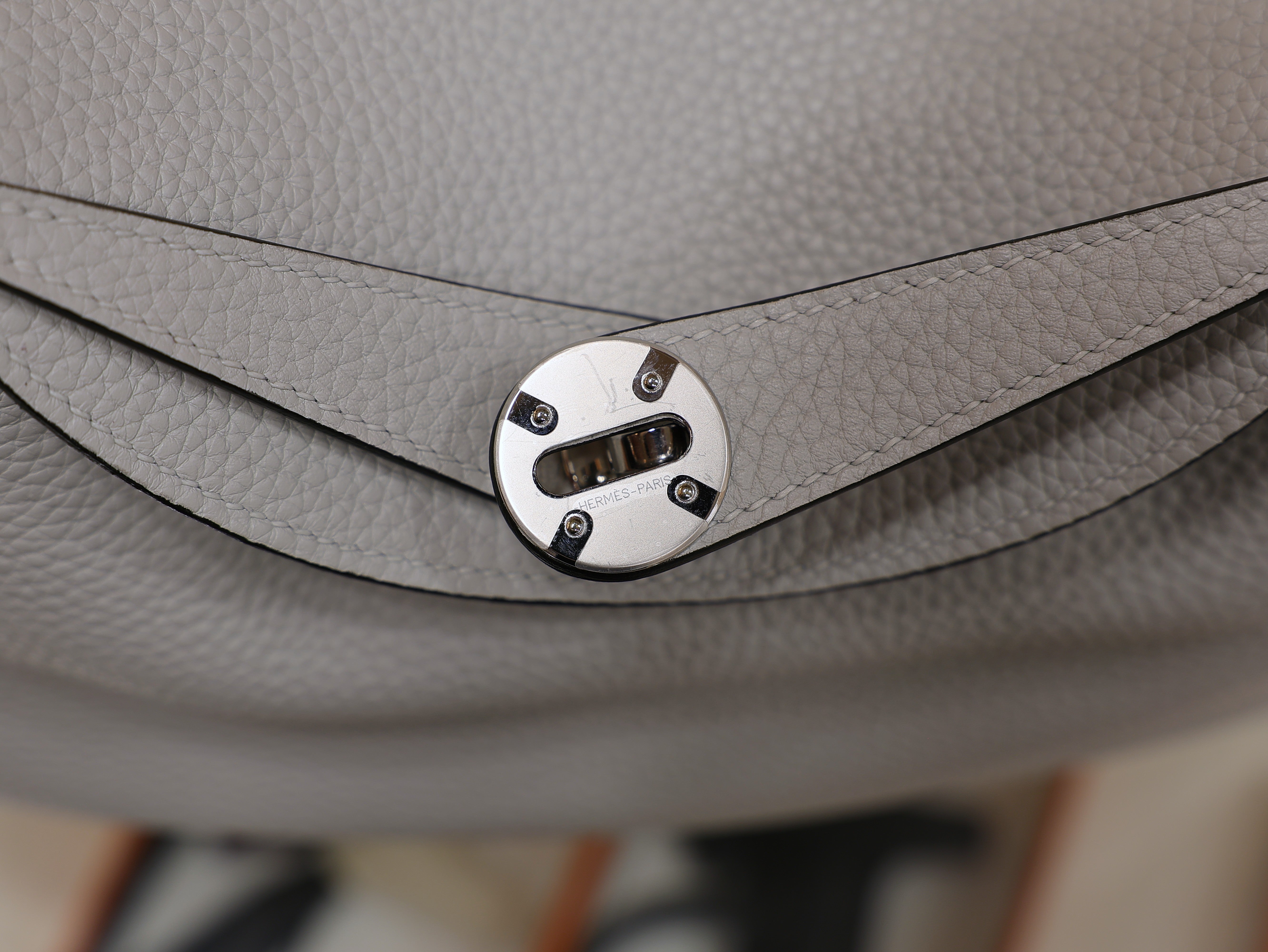 Lindy 26 clemence blue pale PHW