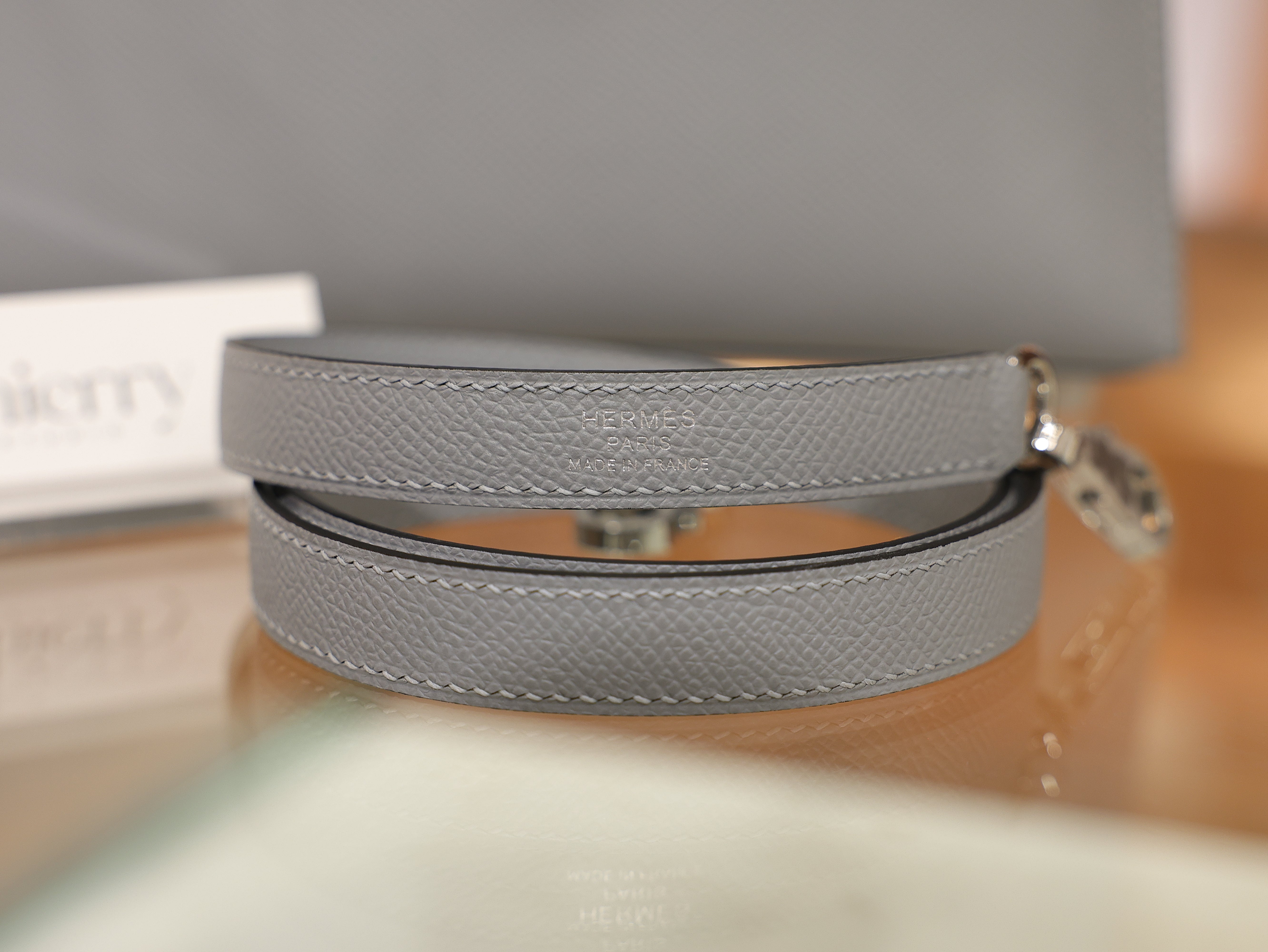 Kelly 25 epsom gris pantin PHW