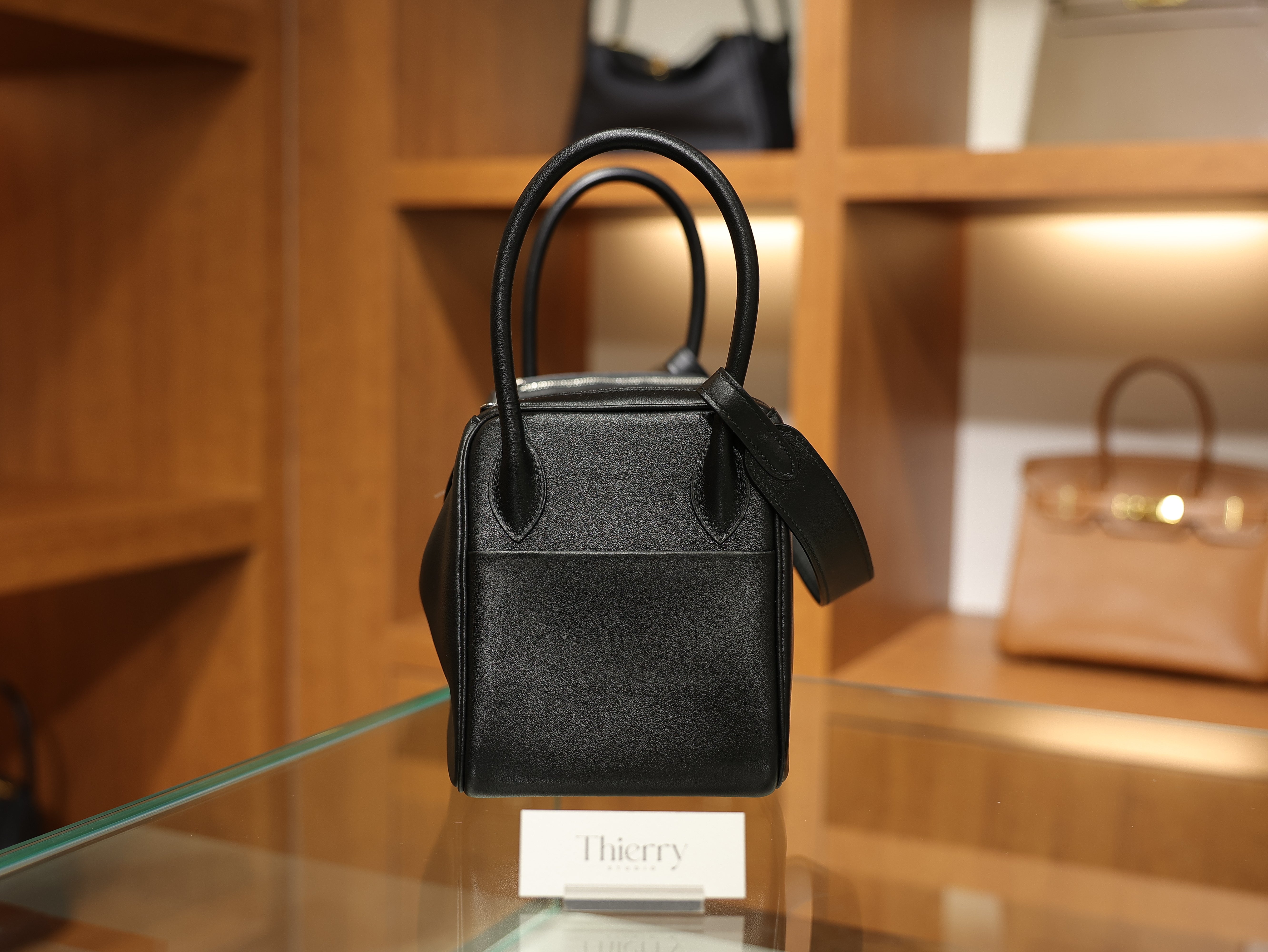 Lindy 26 swift black PHW