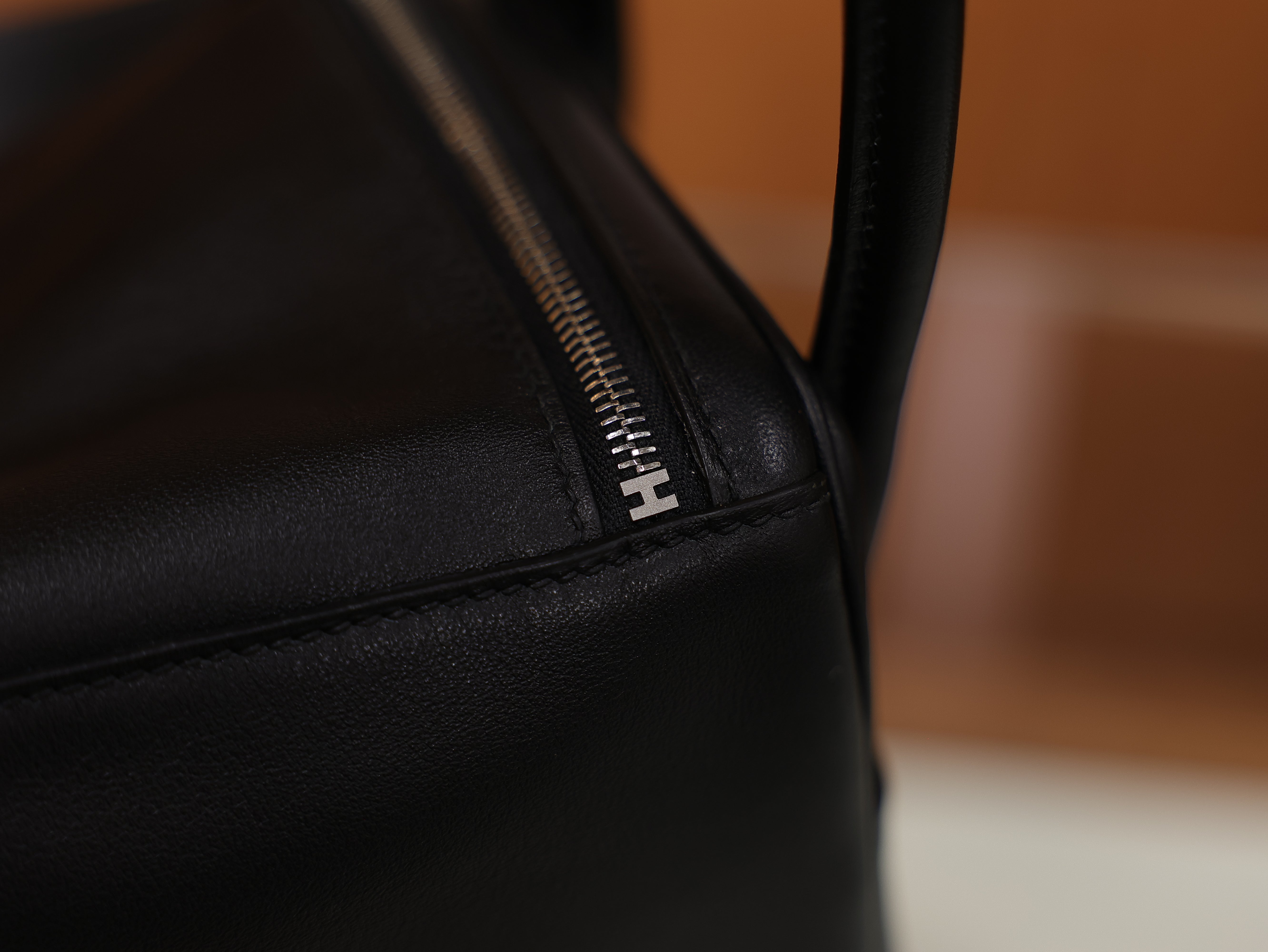 Lindy 26 swift black PHW