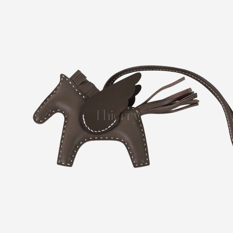 Rodeo PM charm 15