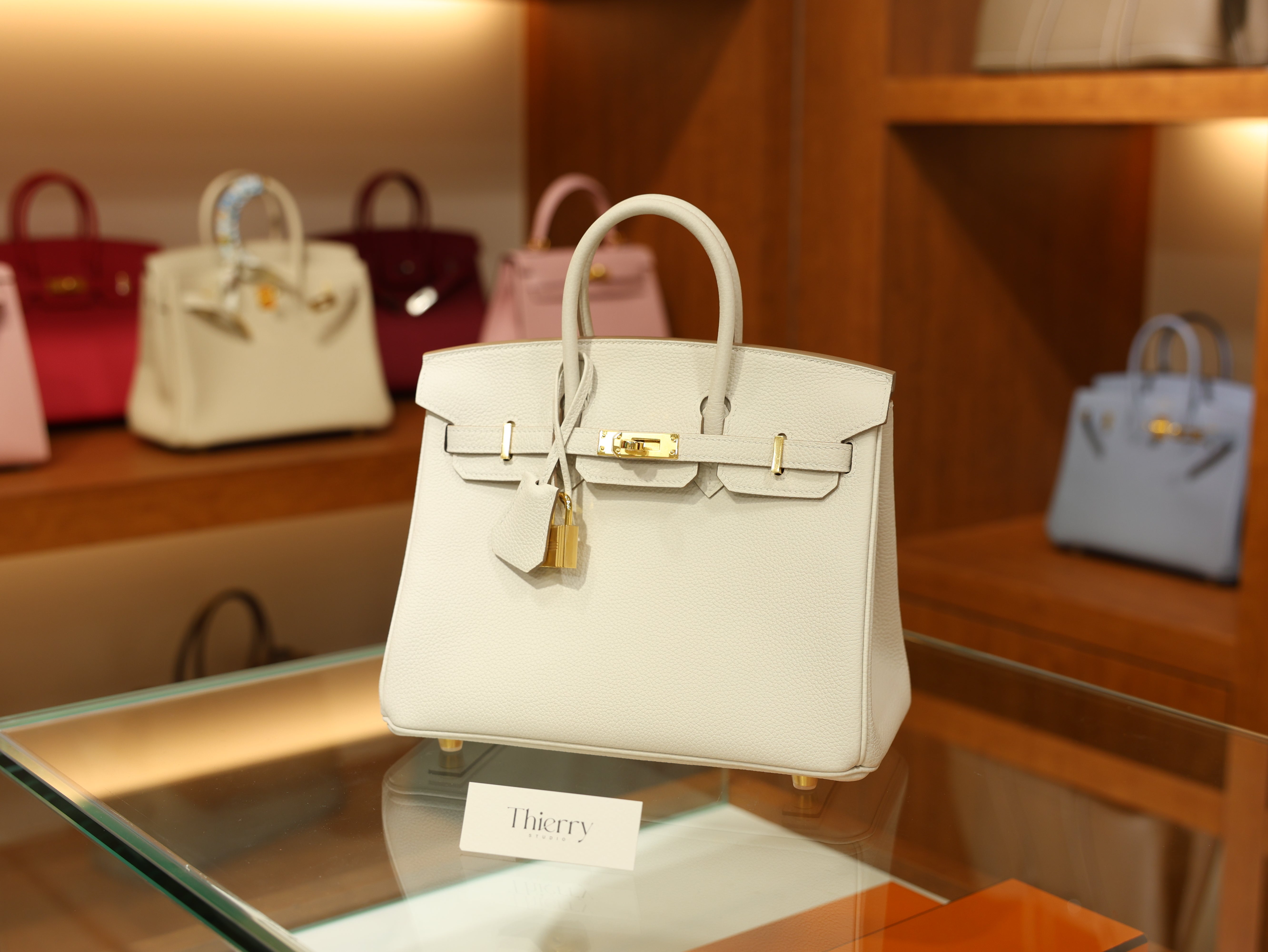 Birkin 25 togo craie GHW