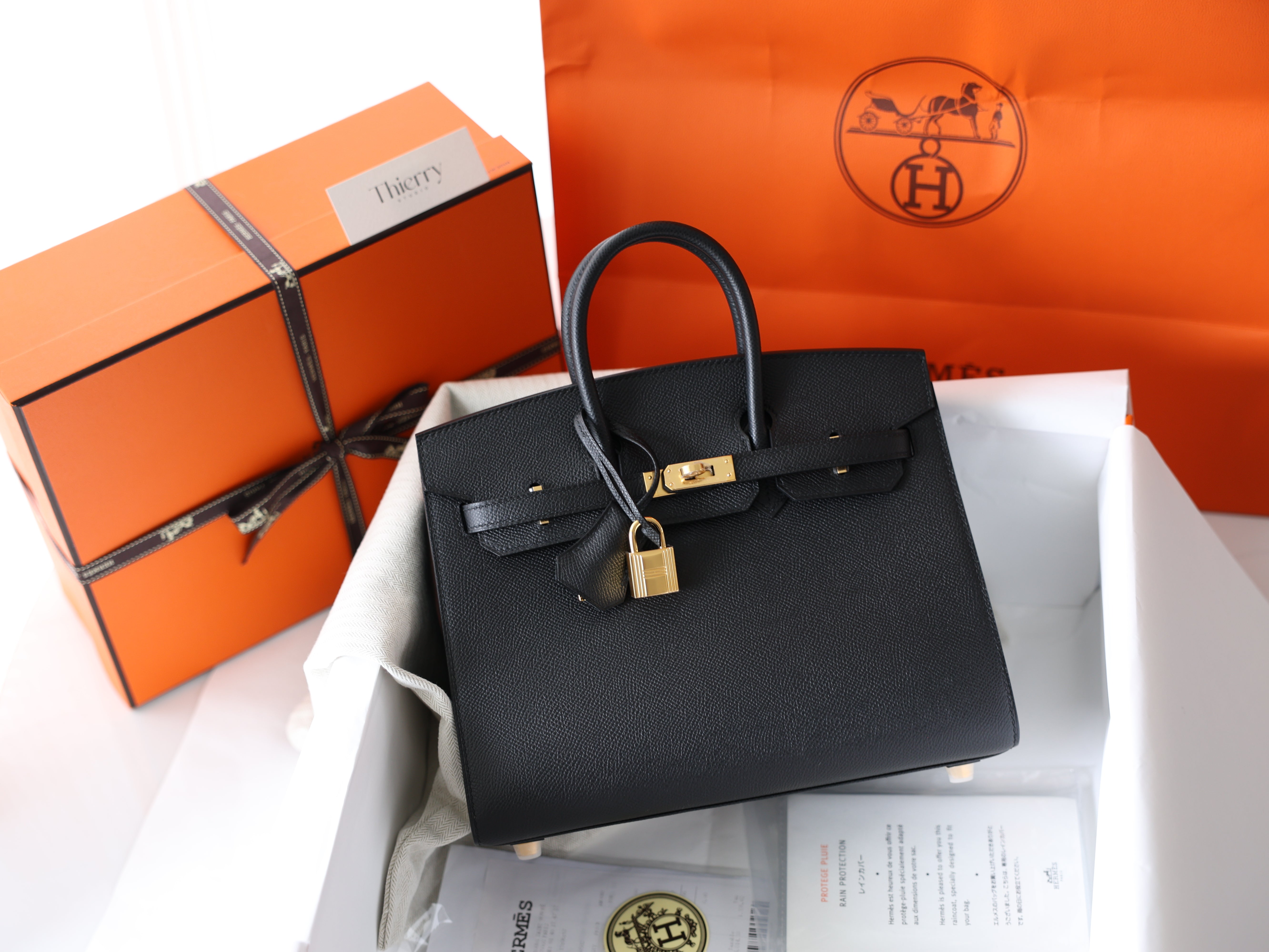 Birkin 25 epsom sellier black GHW