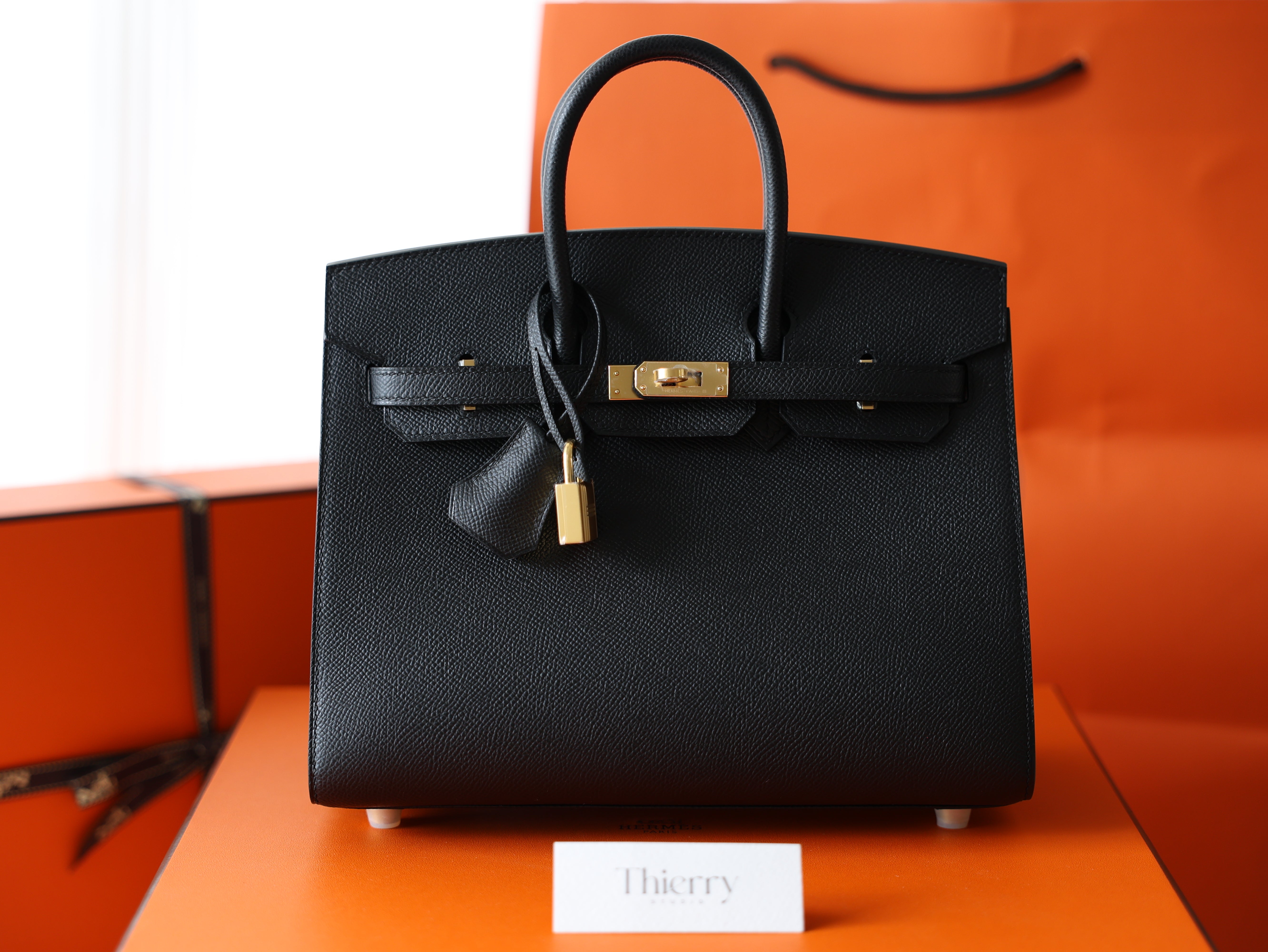 Birkin 25 epsom sellier black GHW