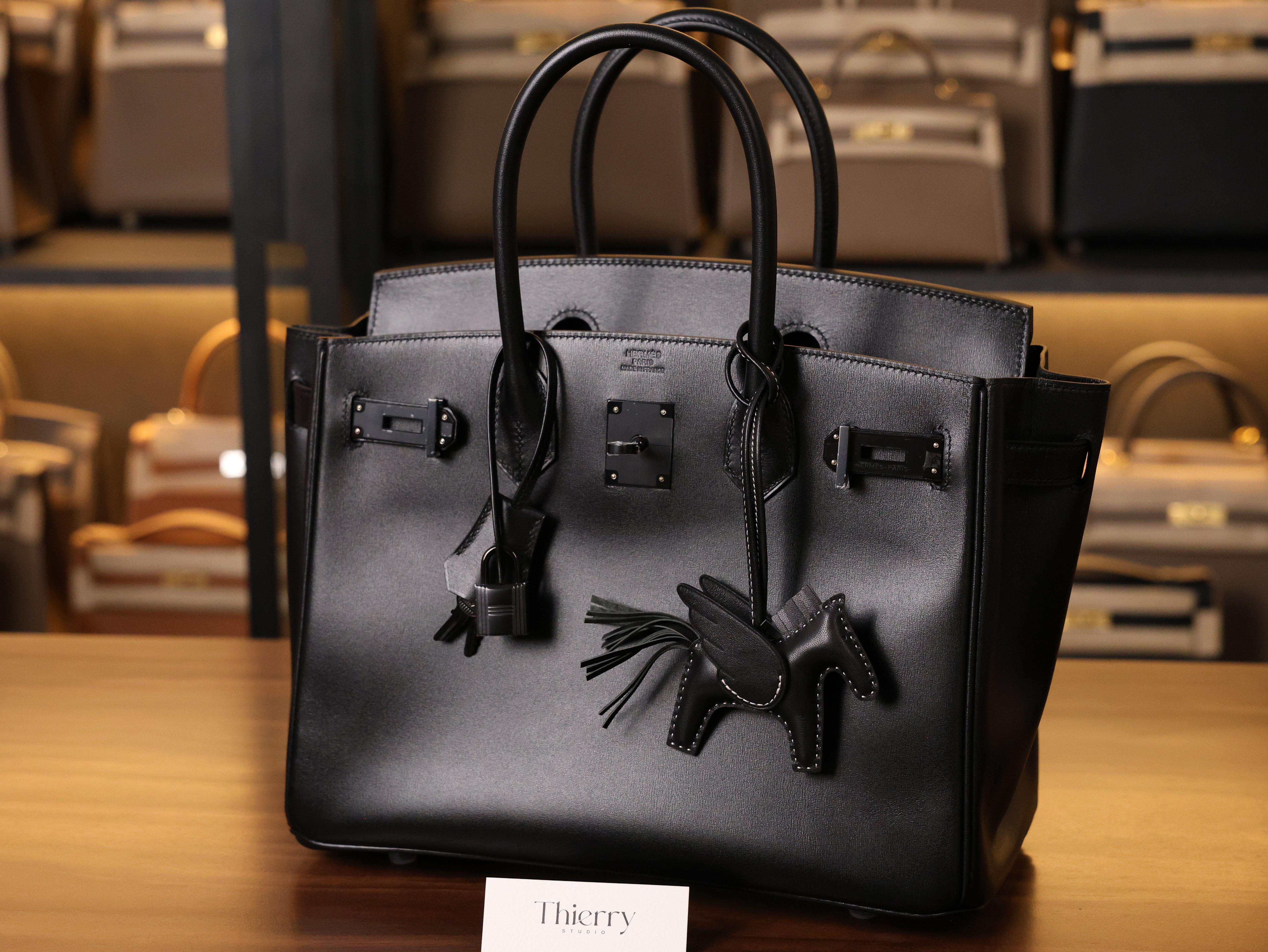 Birkin 30 box SO BLACK