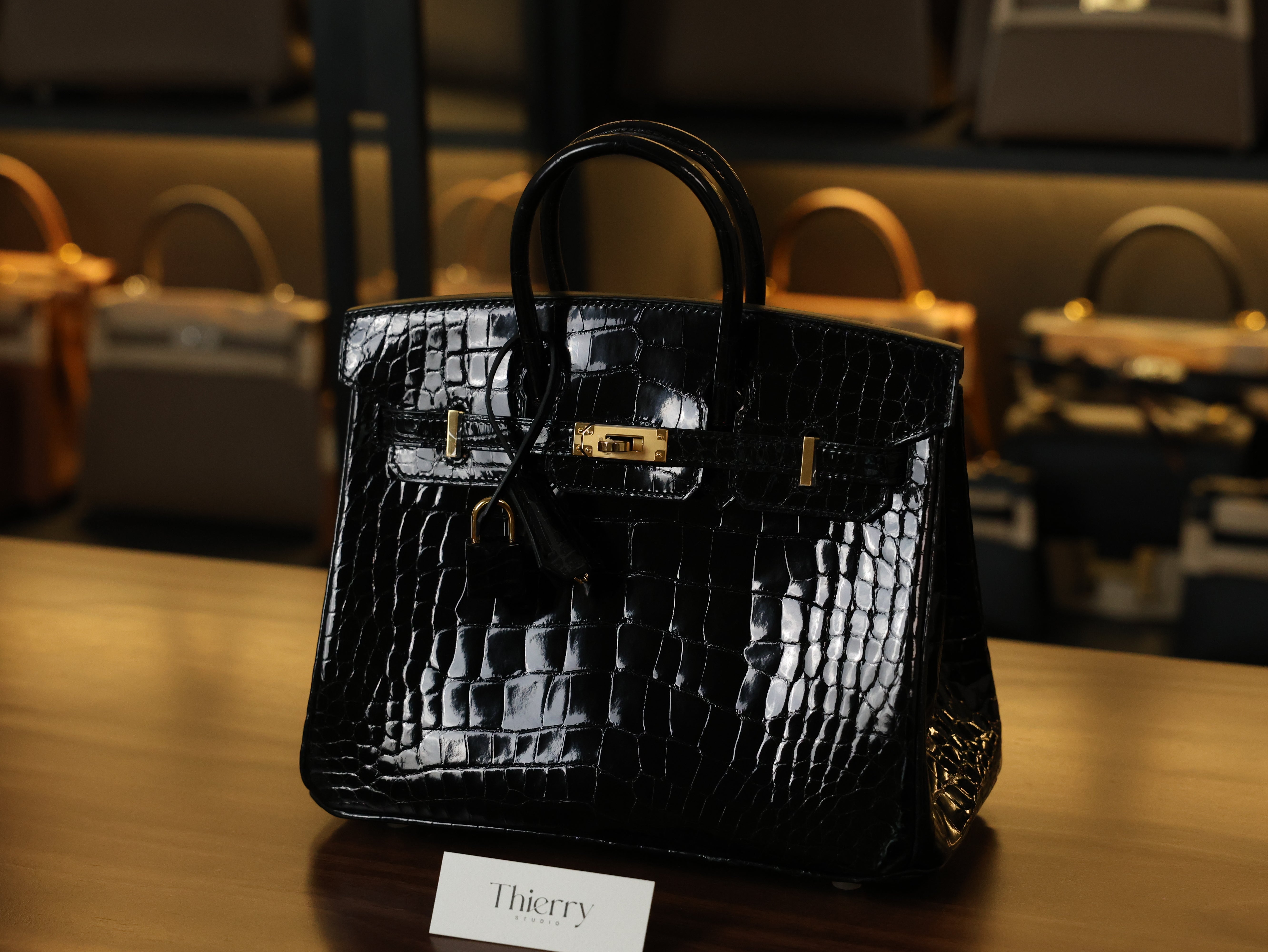 Birkin 25 alligator shiny black GHW