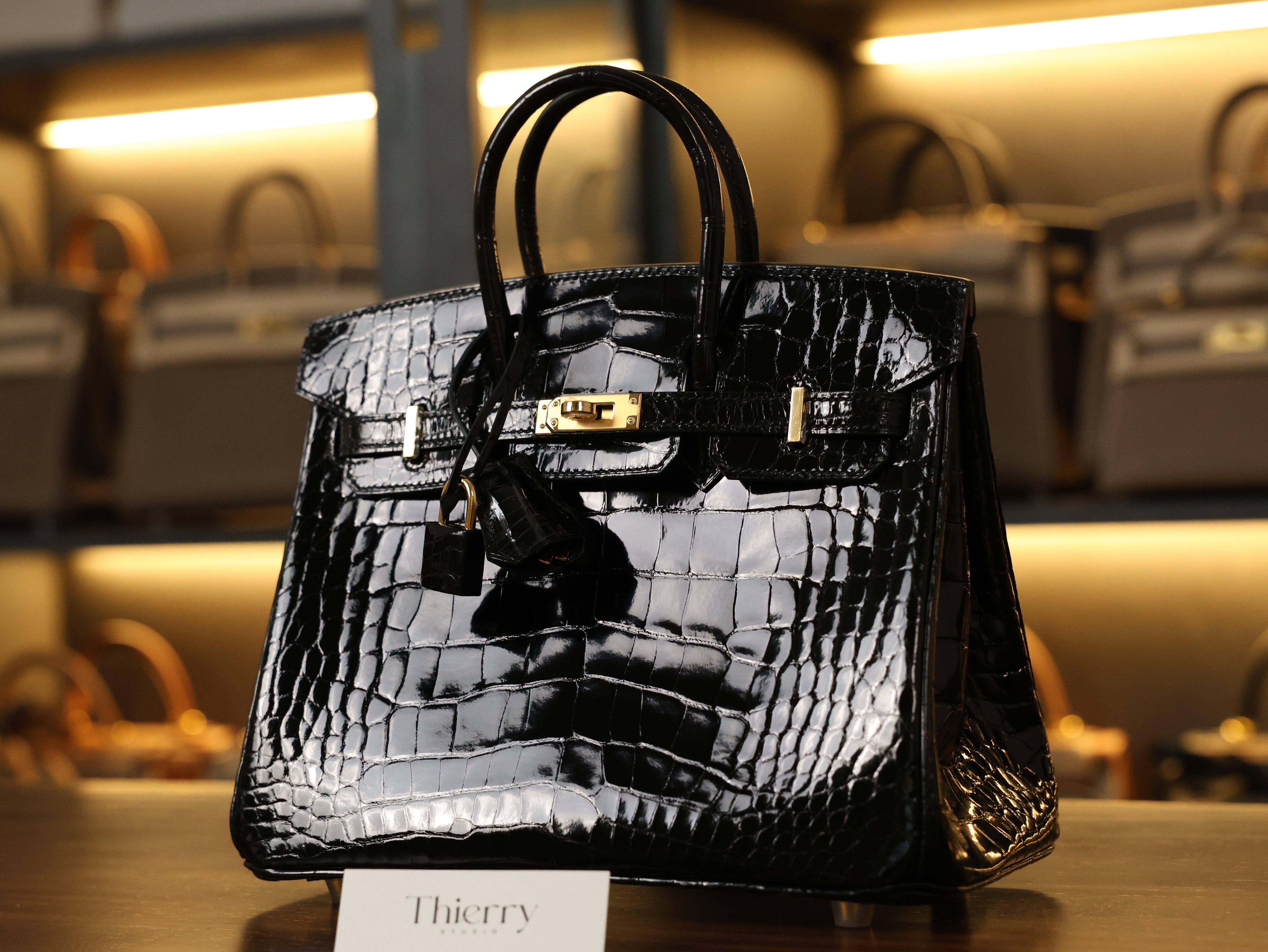 Birkin 25 alligator shiny black GHW