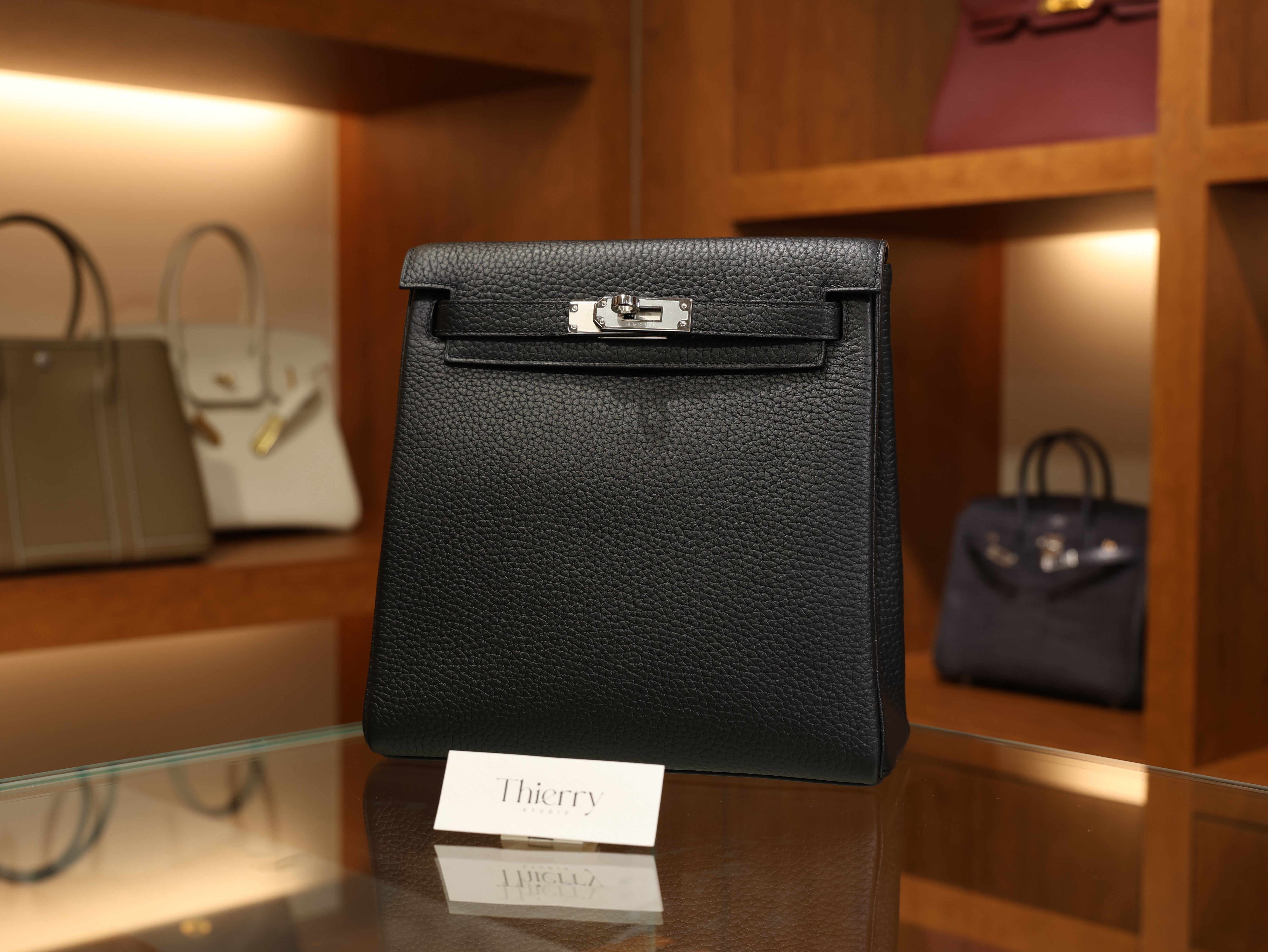 Kelly Ado PM clemence black PHW