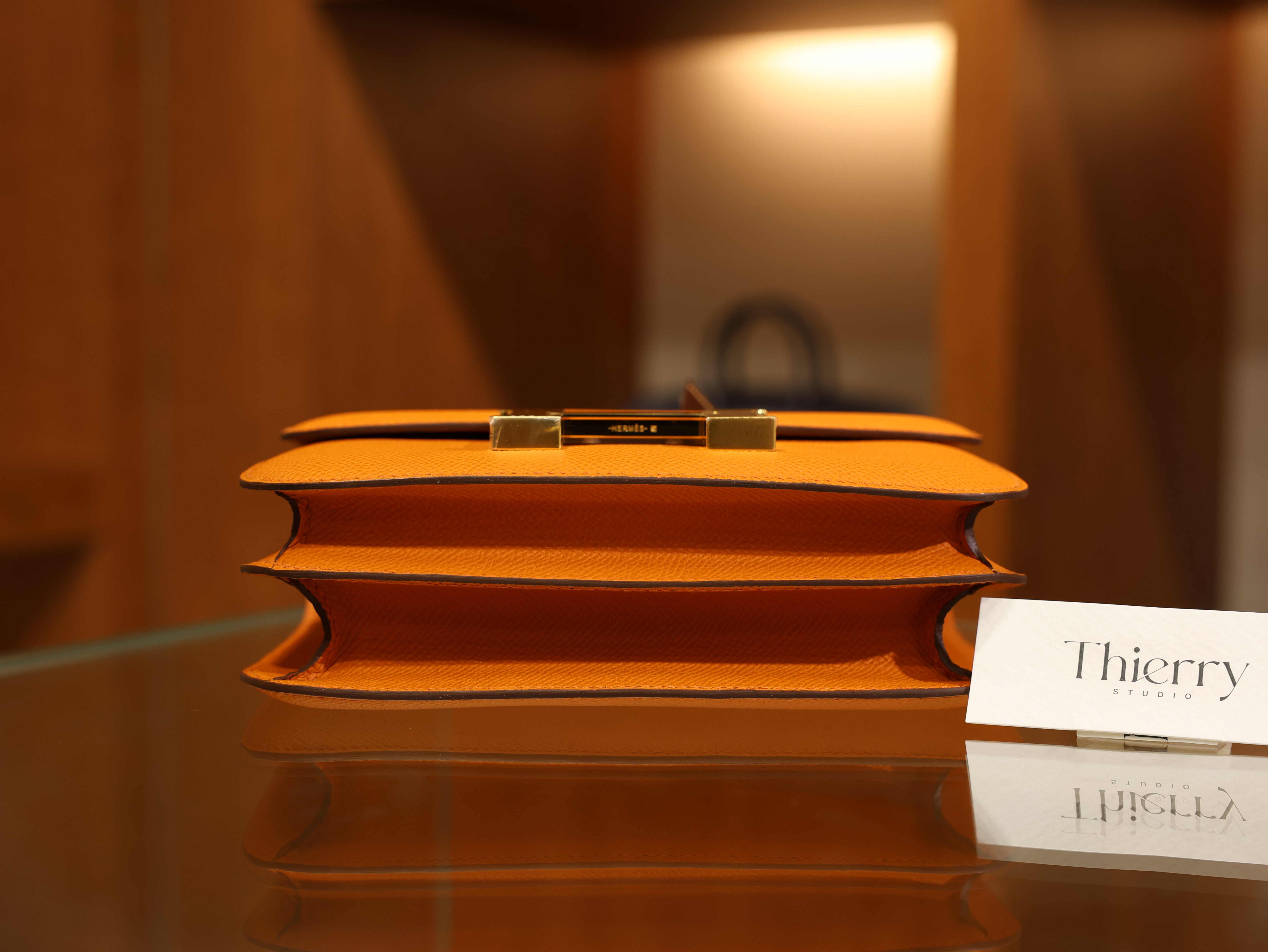 Constance 18 epsom orange GHW