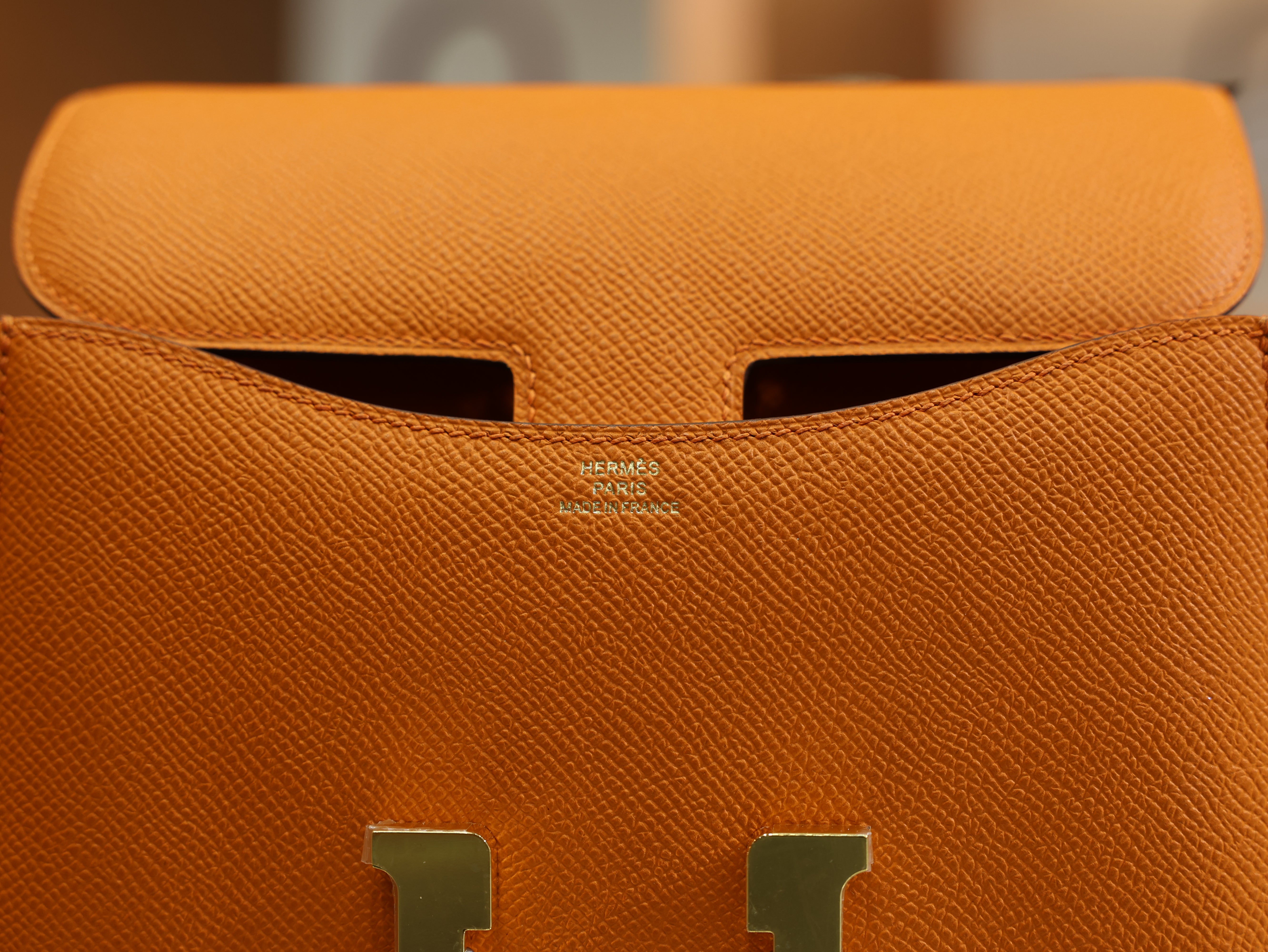 콘스탄스 18 앱송 오렌지 금장