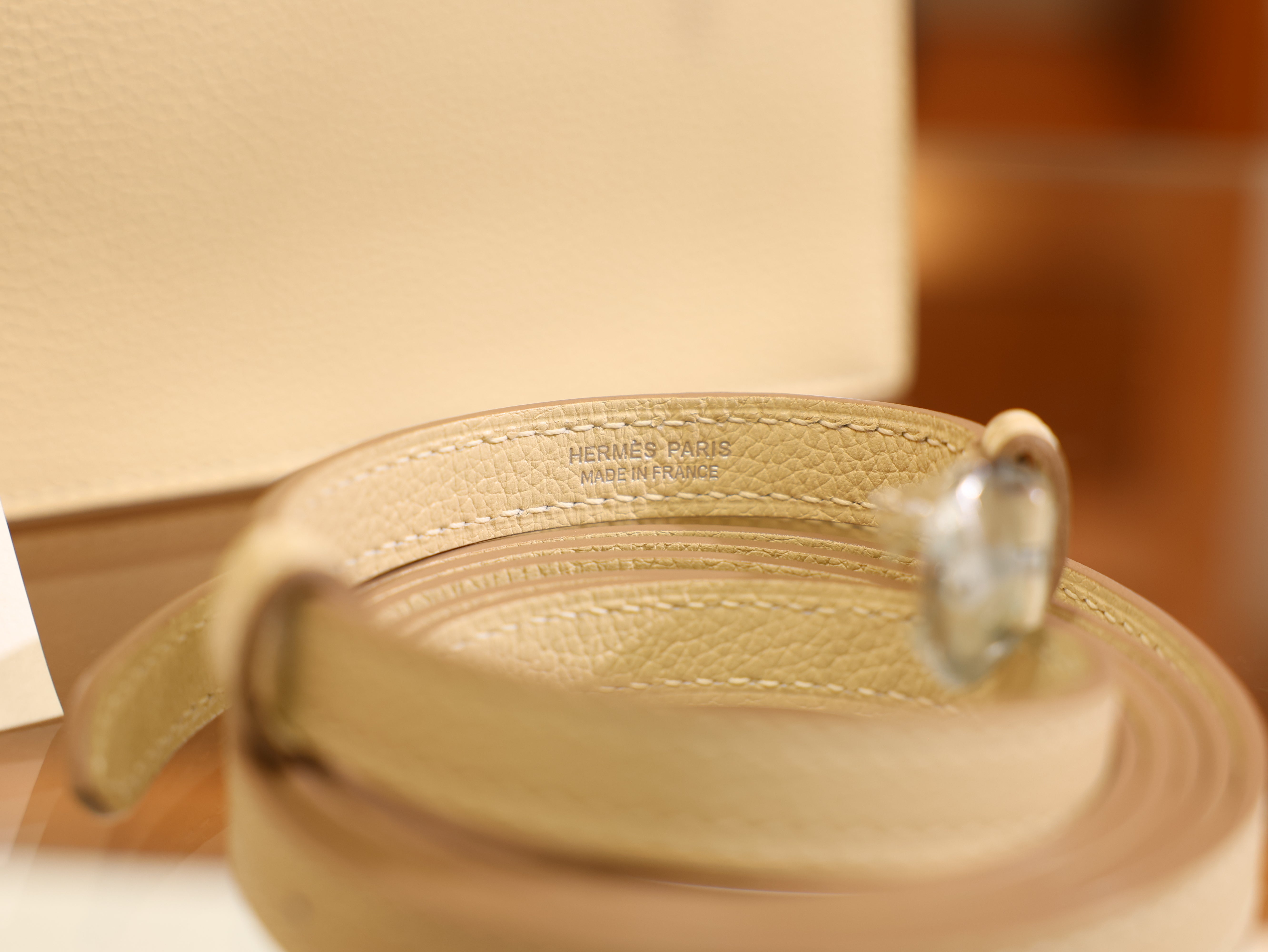 Kelly danse evercolor craie PHW