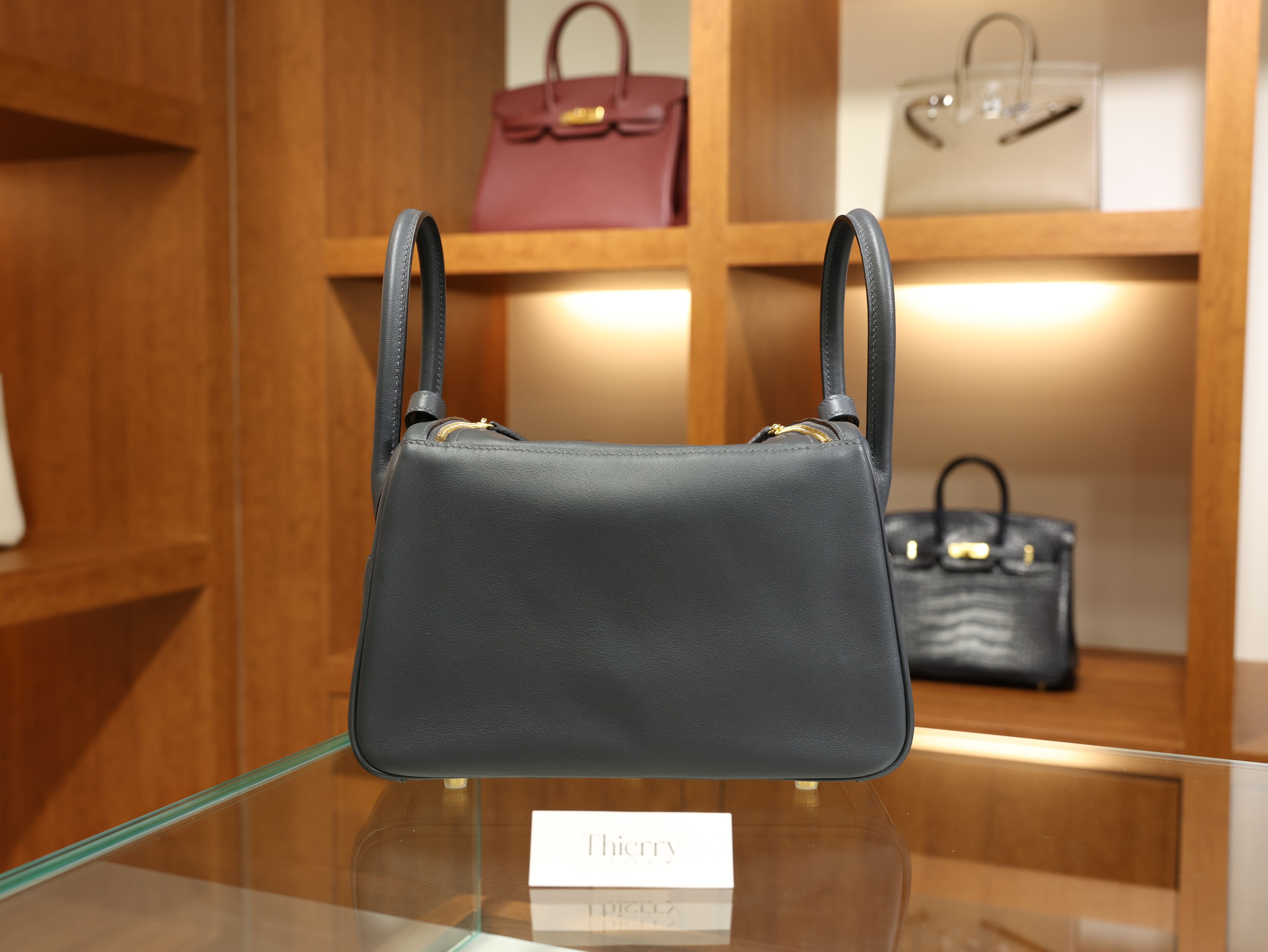 린디 26 스위프트 그리스 미스티 & 블랙 금장