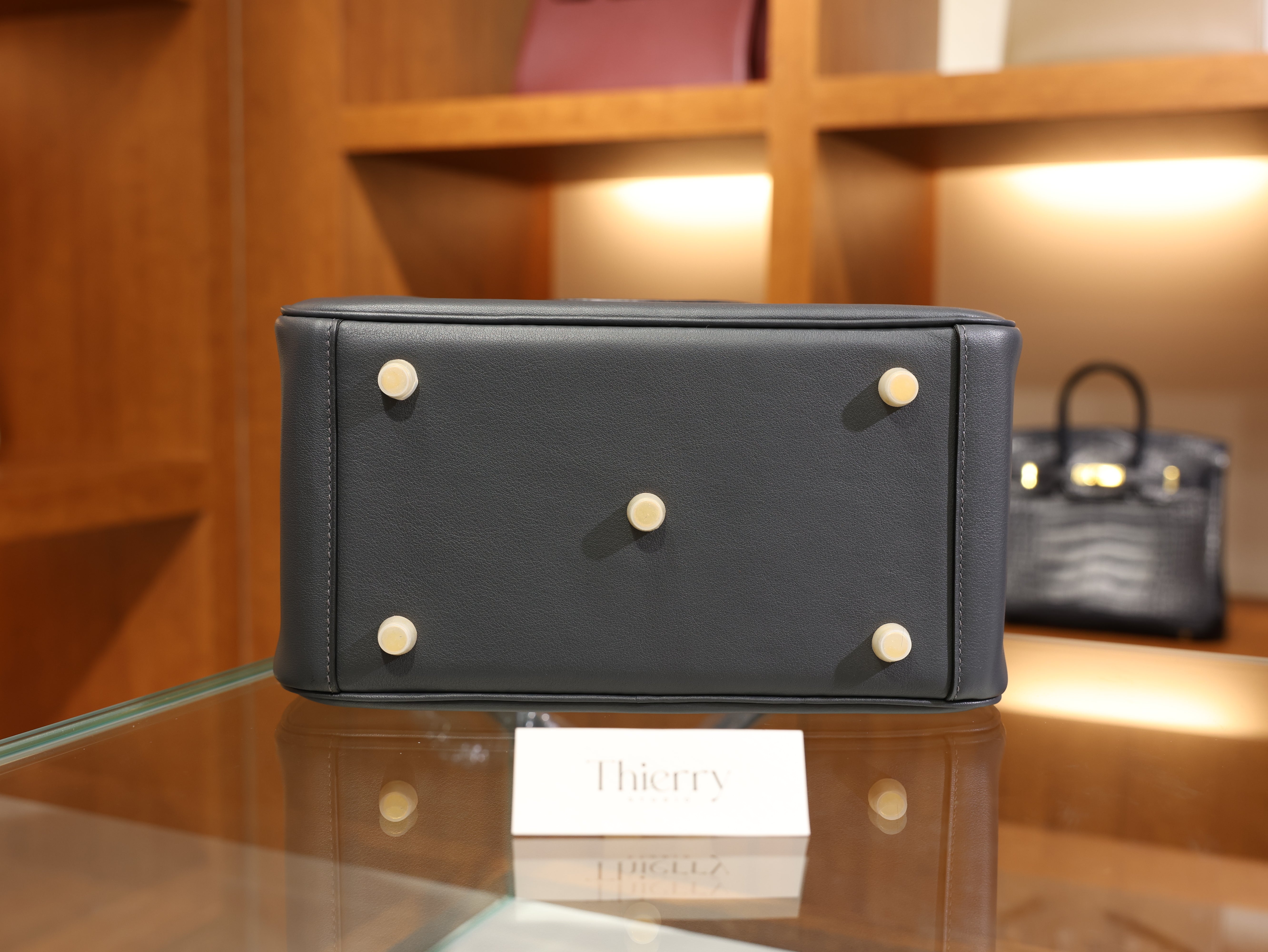 Lindy 26 swift gris misty & black GHW