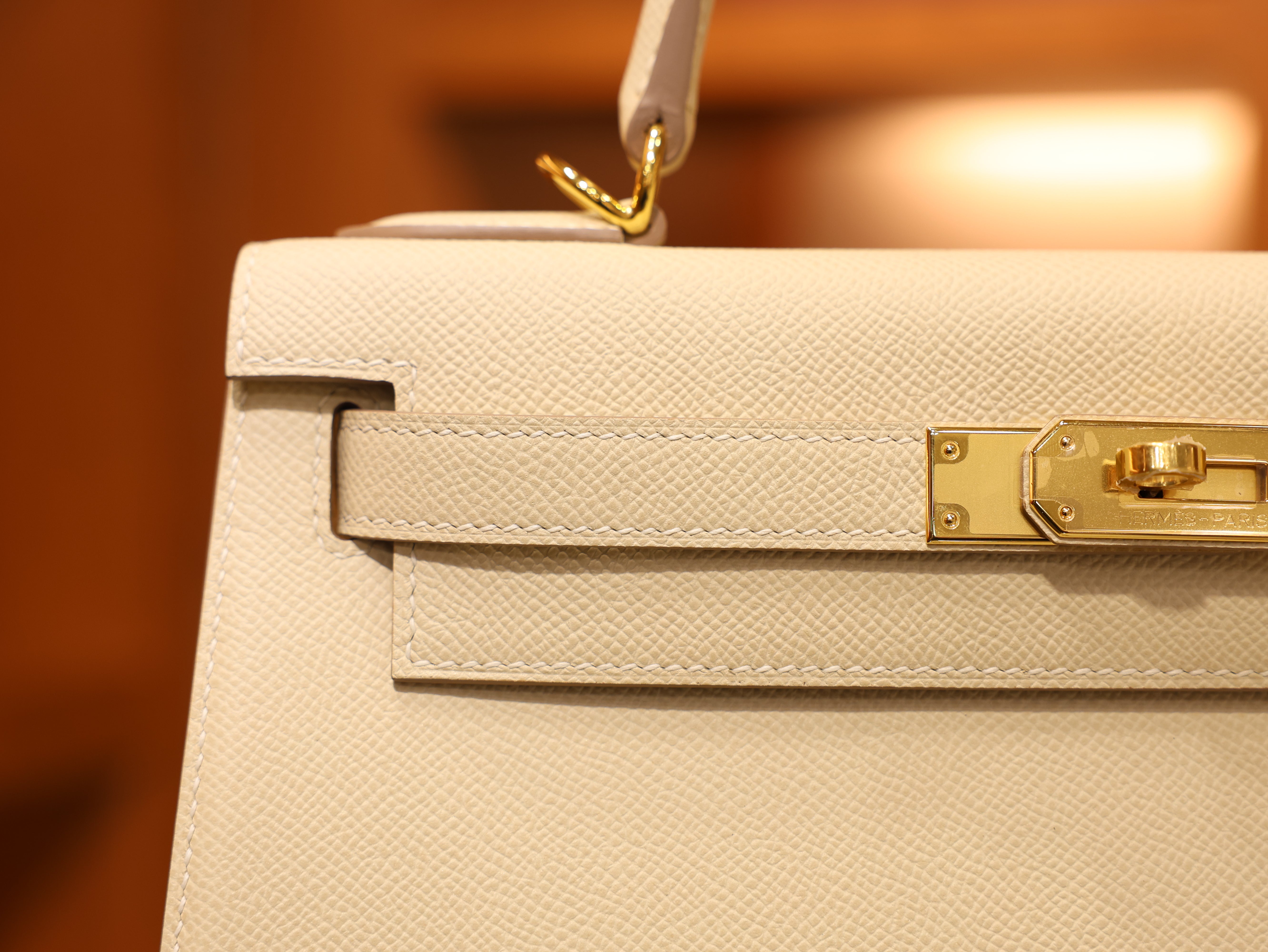 Kelly 28 epsom craie GHW