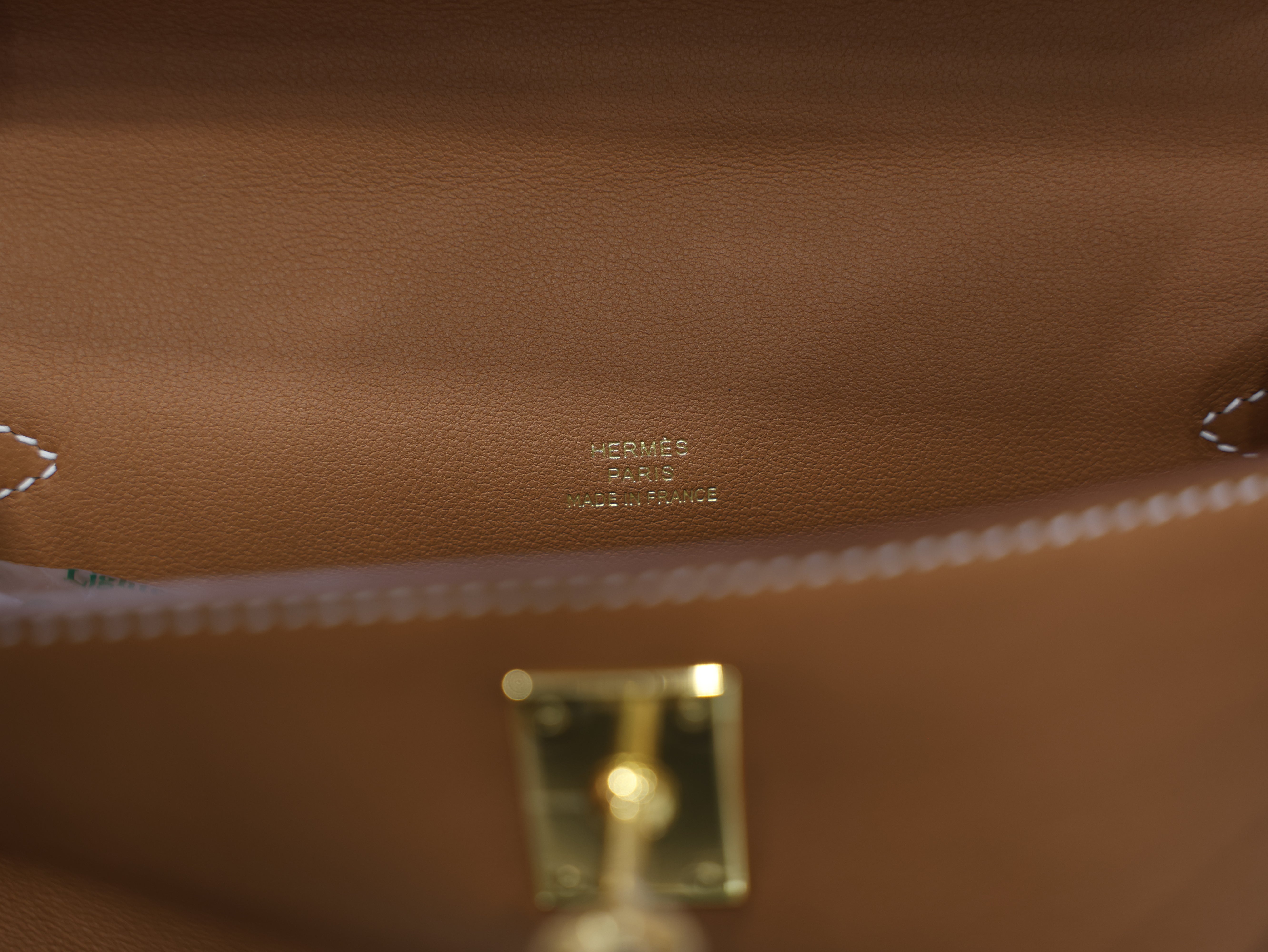 Kelly pochette swift gold GHW