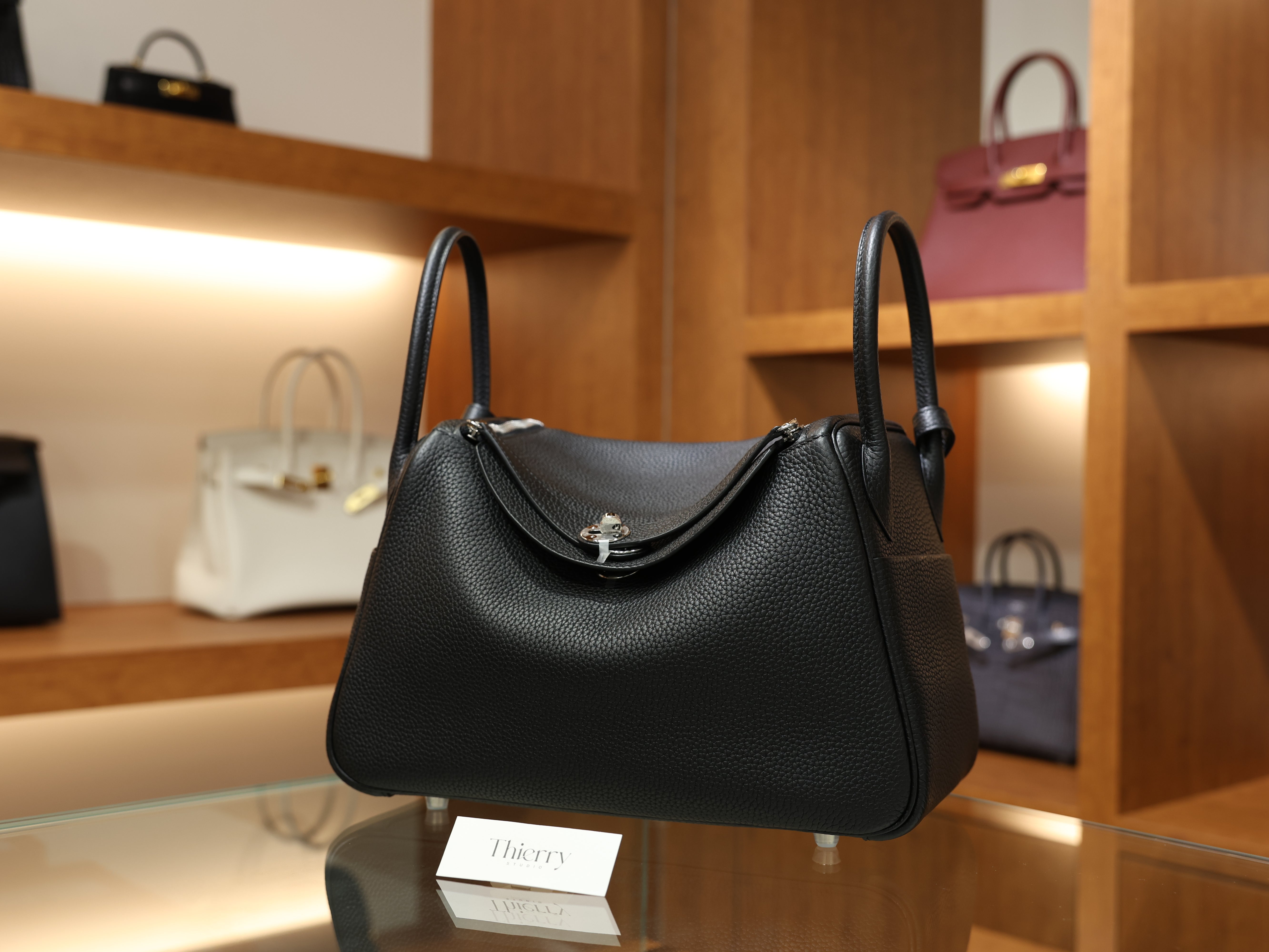 Lindy 30 clemence black PHW