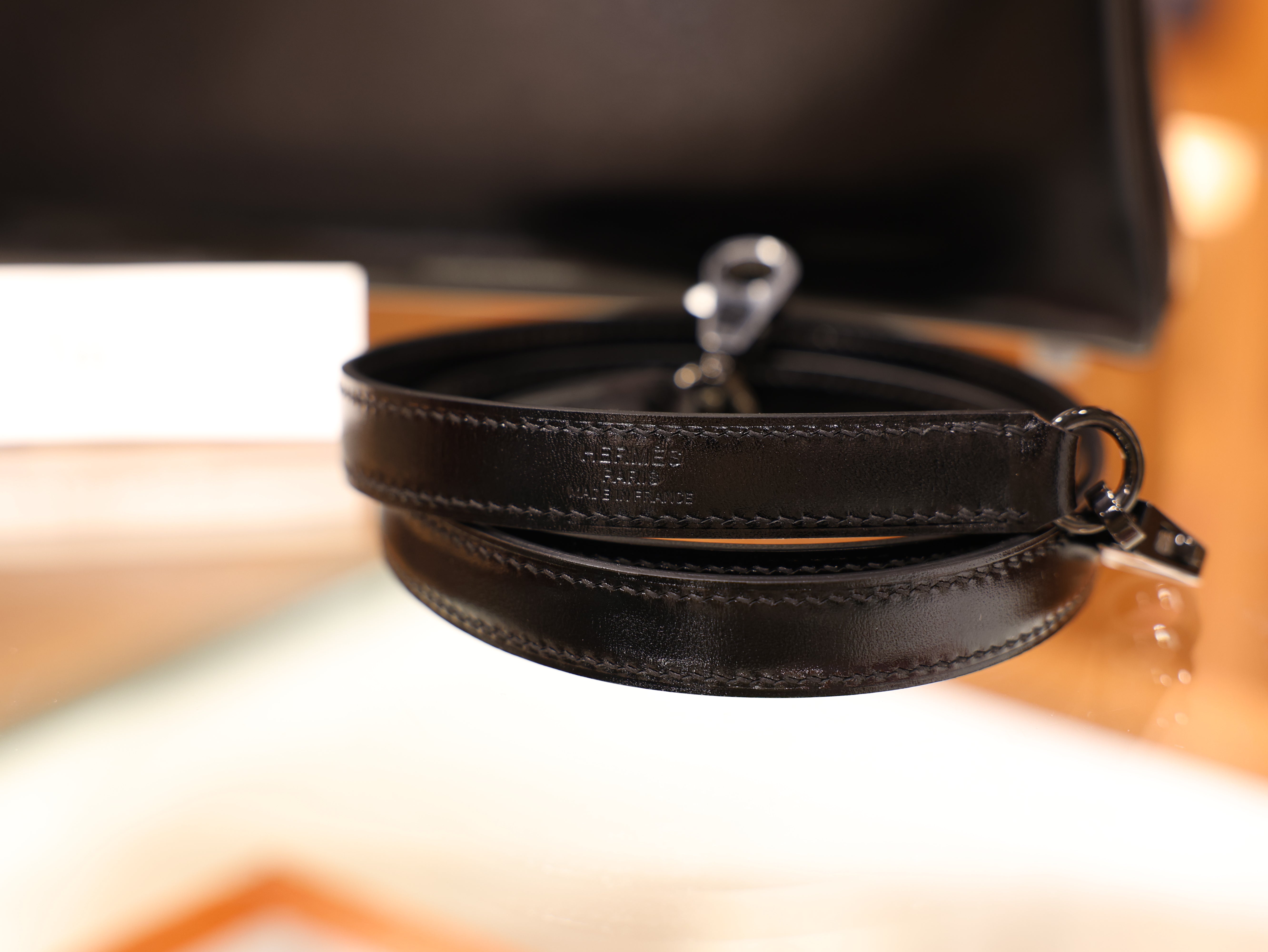 Kelly 28 retourne So black