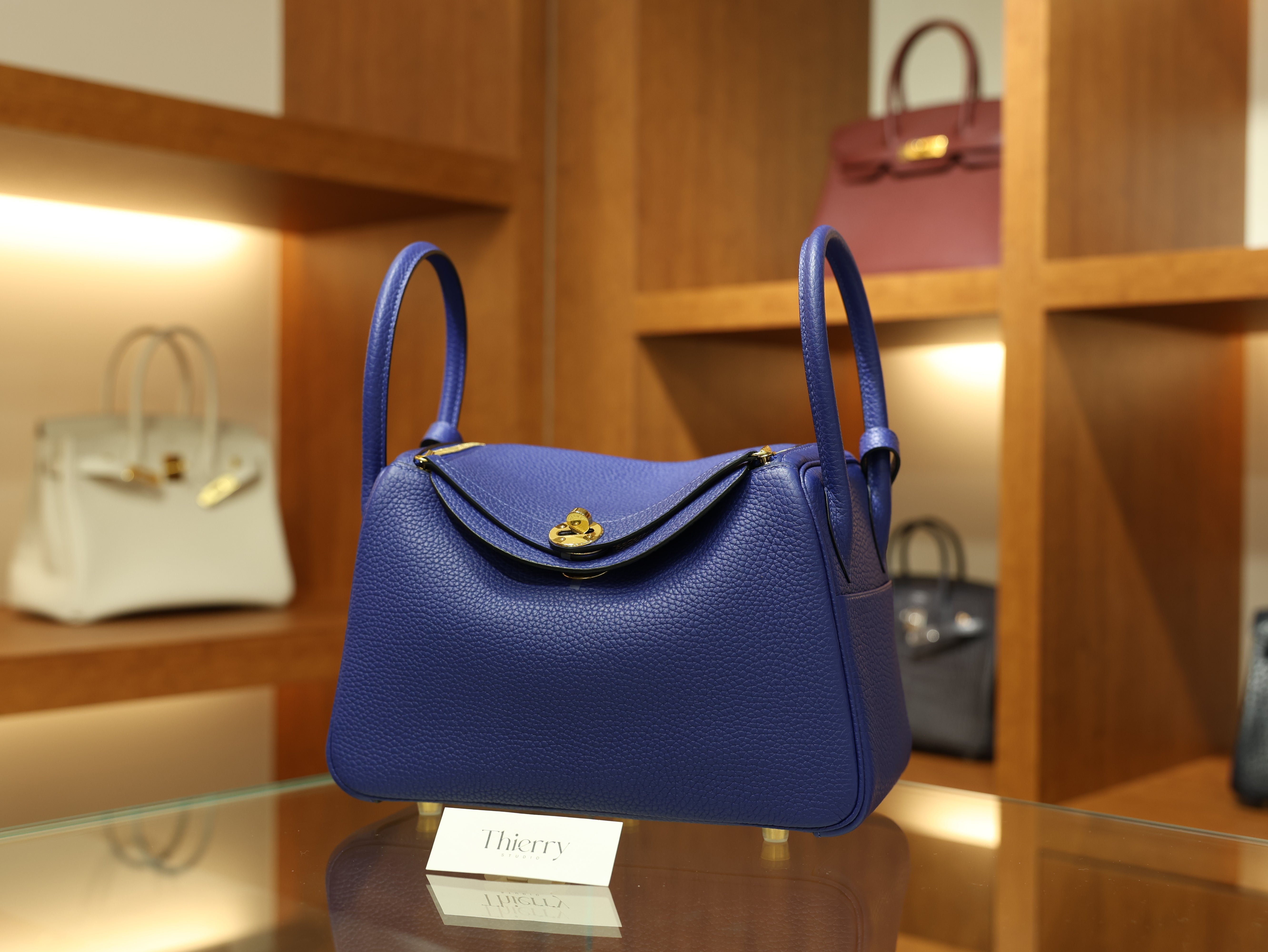 Lindy 26 clemence blue electric GHW