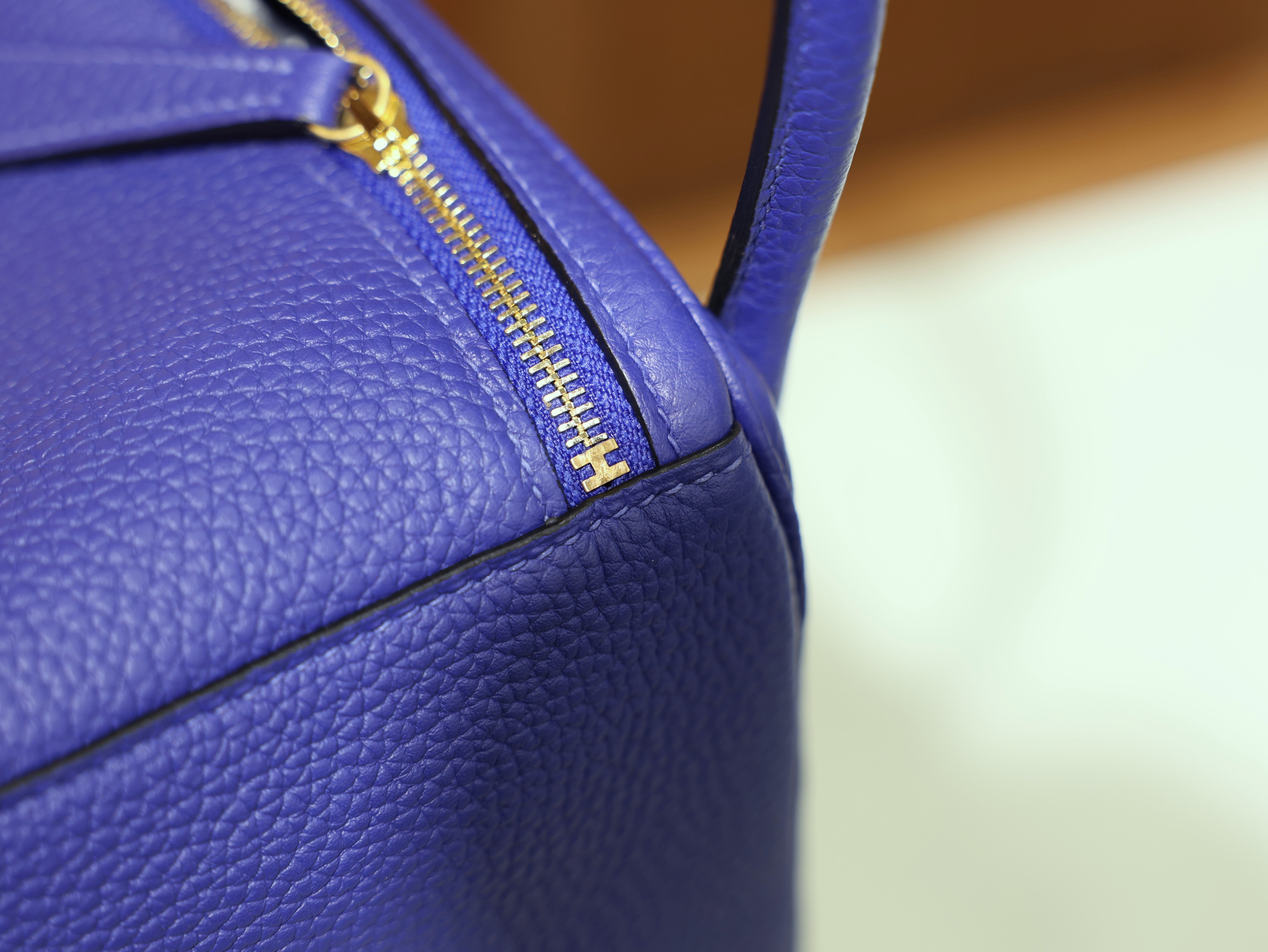 Lindy 26 clemence blue electric GHW