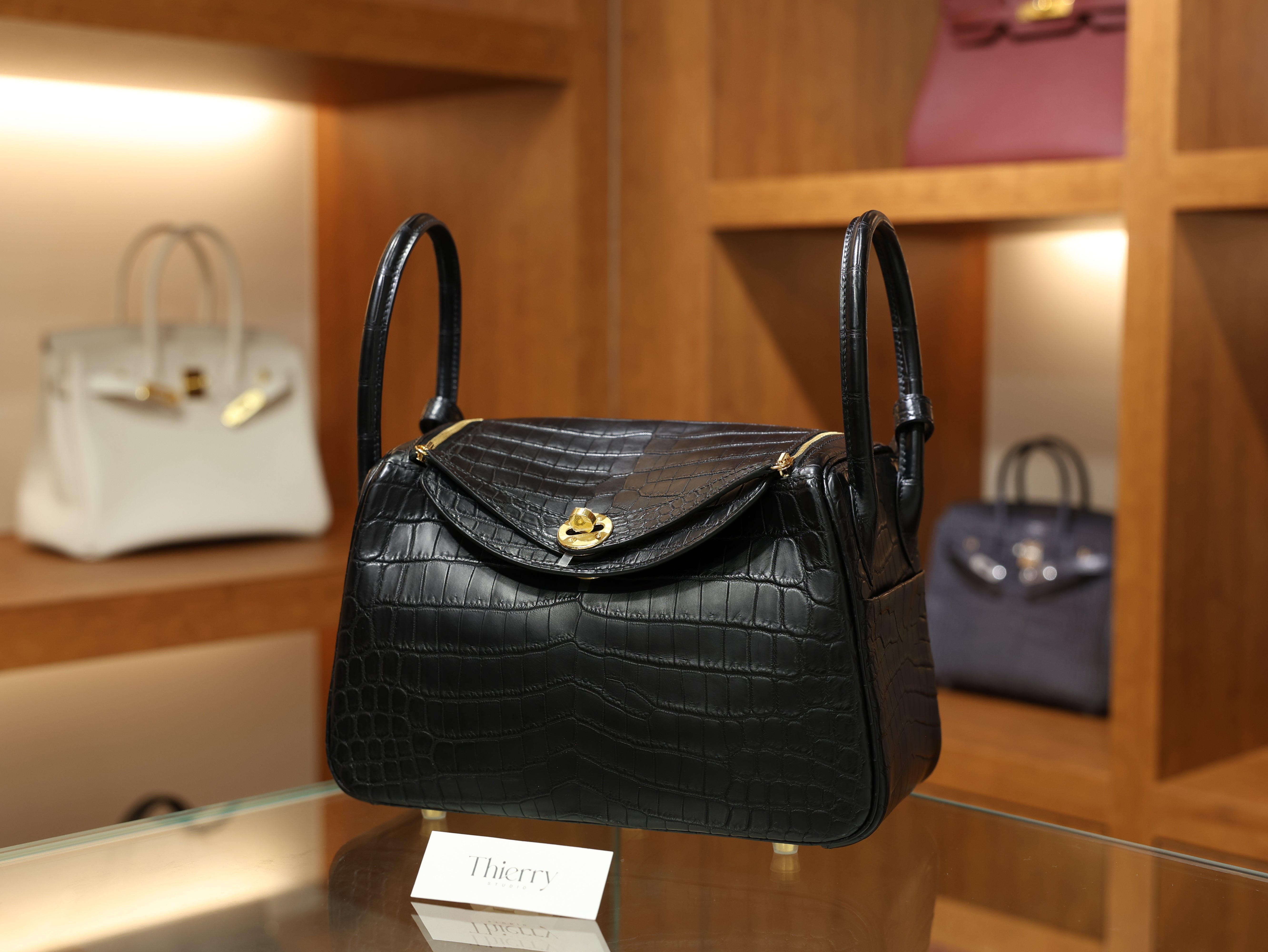 Lindy 26 matt niloticus black GHW