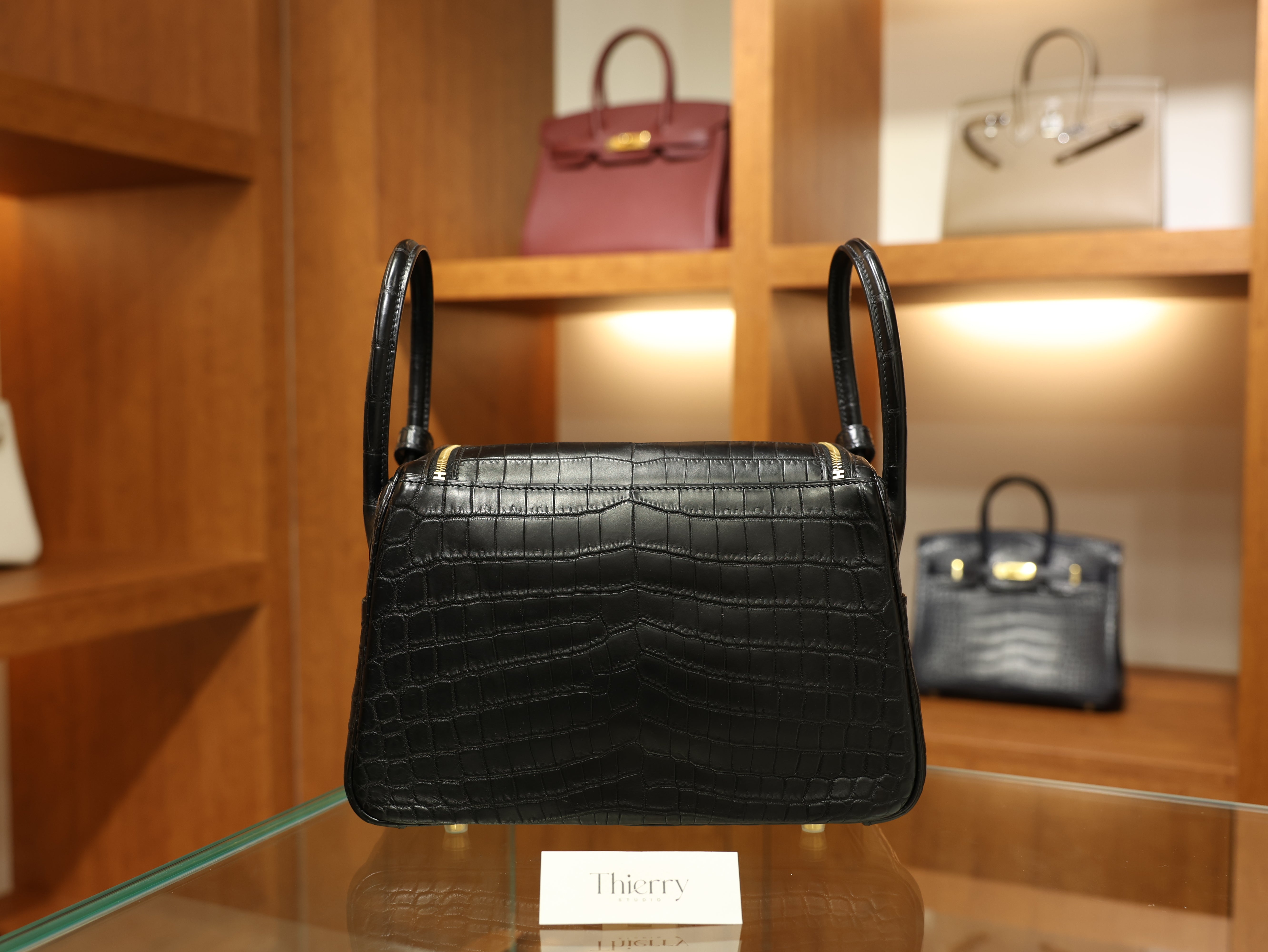 Lindy 26 matt niloticus black GHW