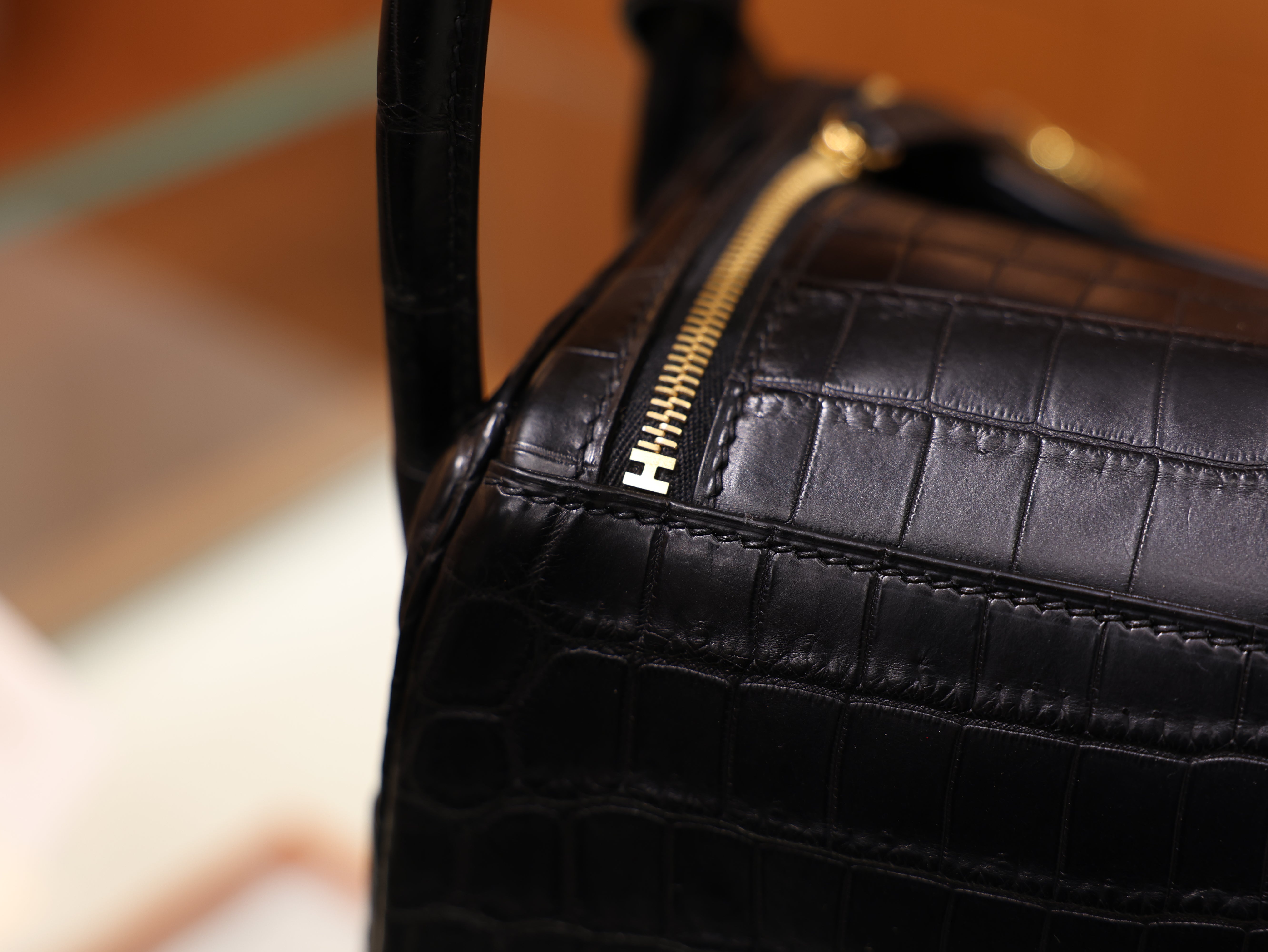 Lindy 26 matt niloticus black GHW