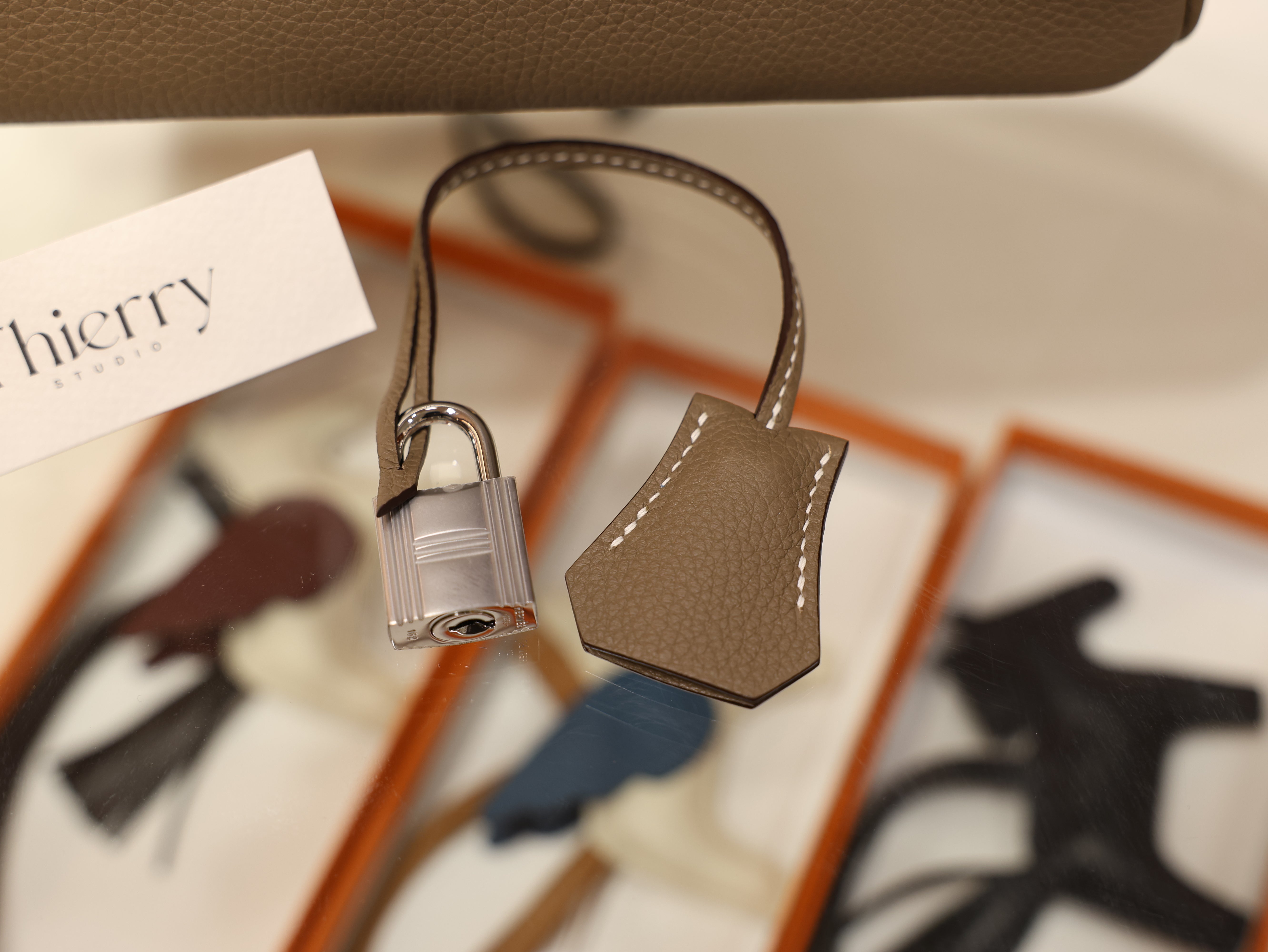 Birkin 25 togo etoupe PHW