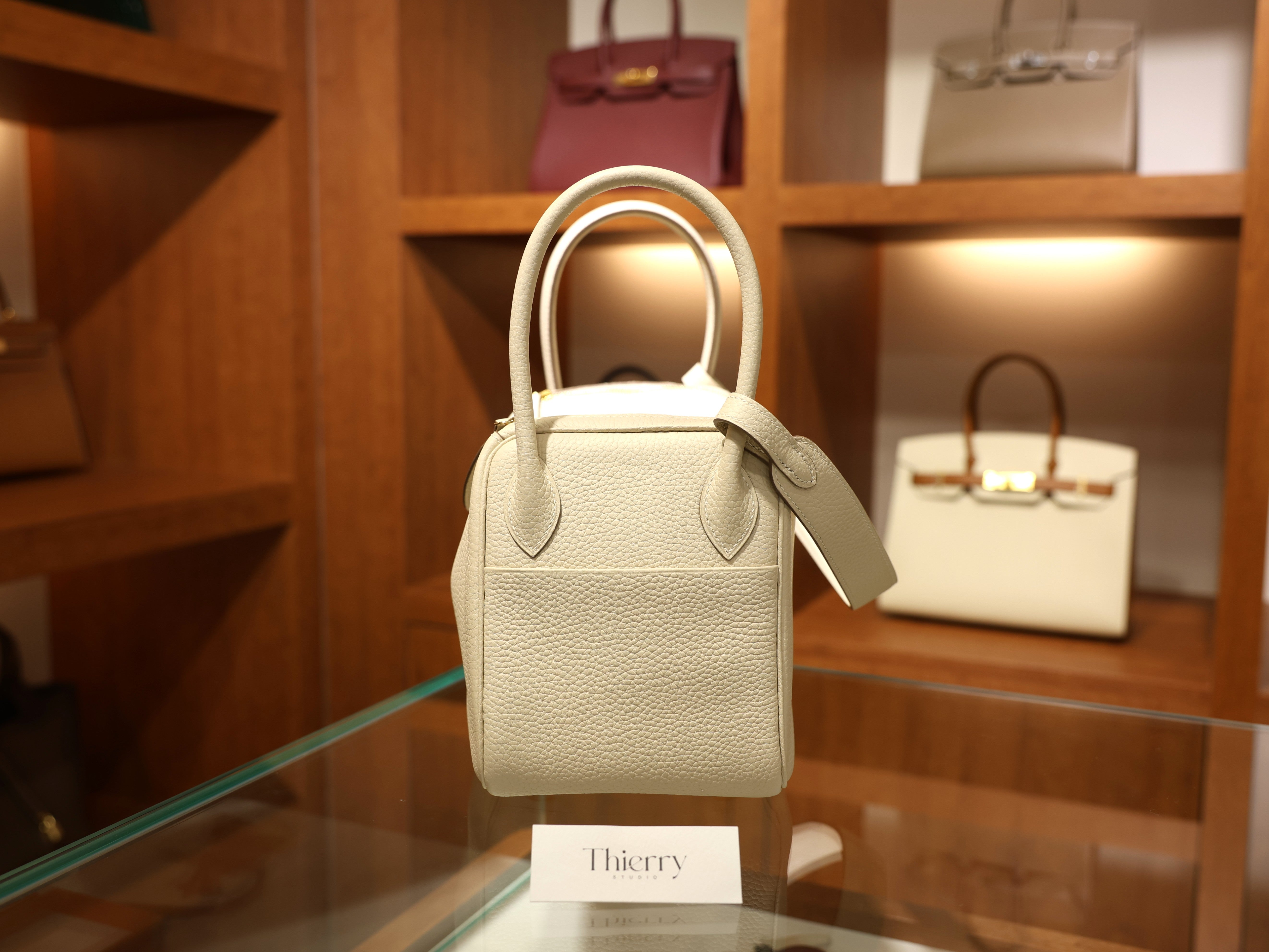 Lindy 26 clemence craie GHW