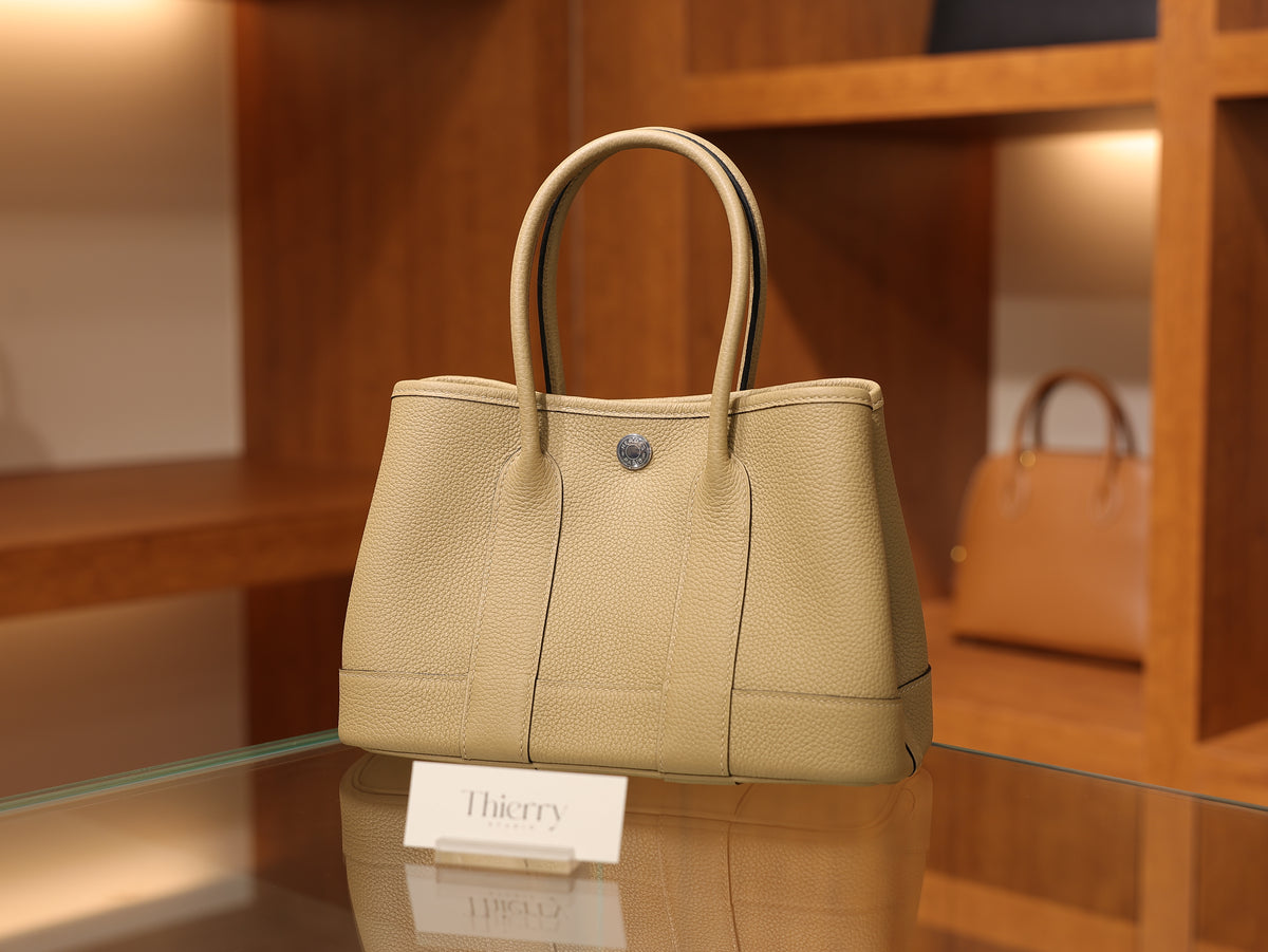 Garden party mini togo trench
