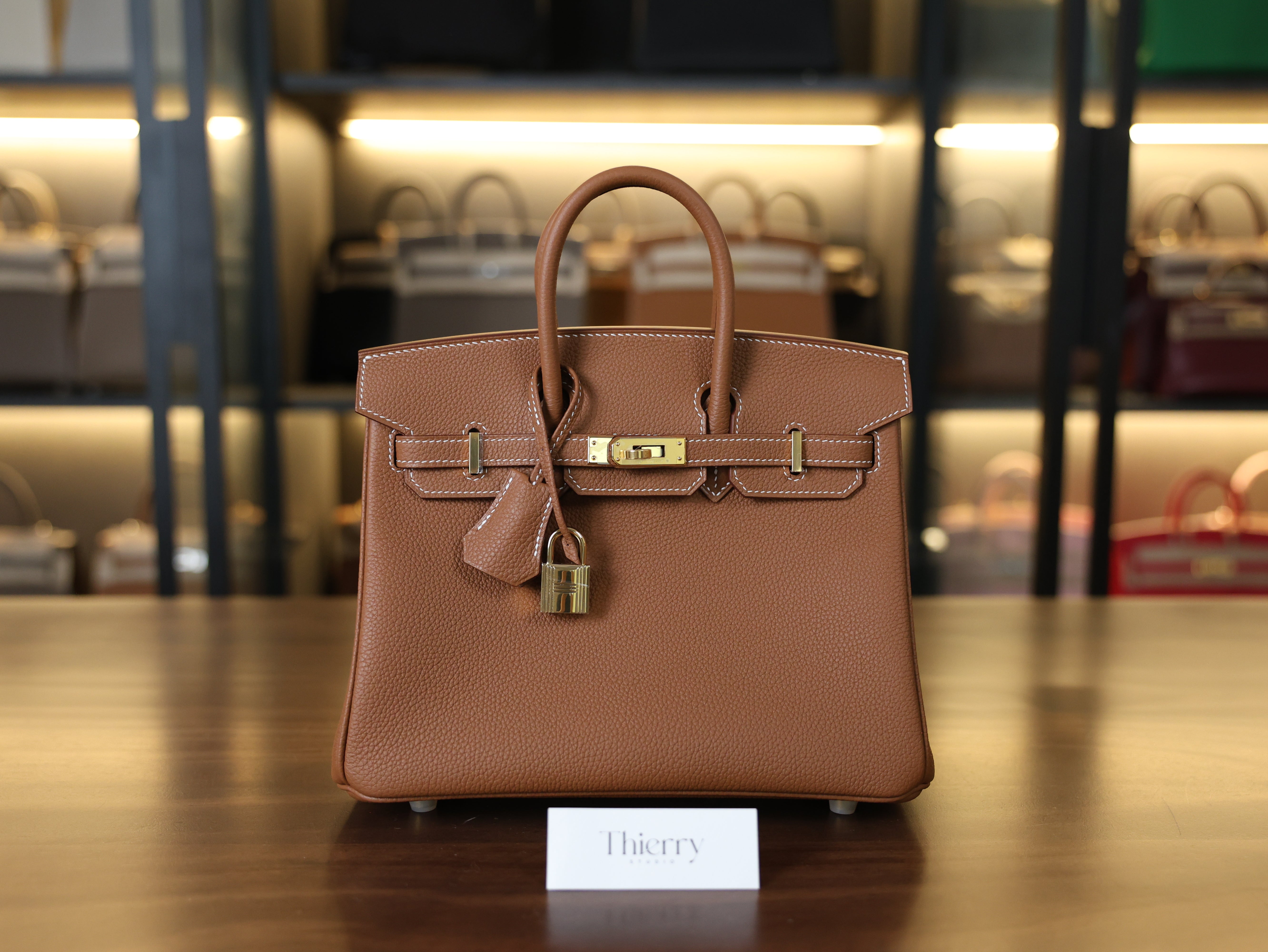 Birkin 25 togo gold GHW