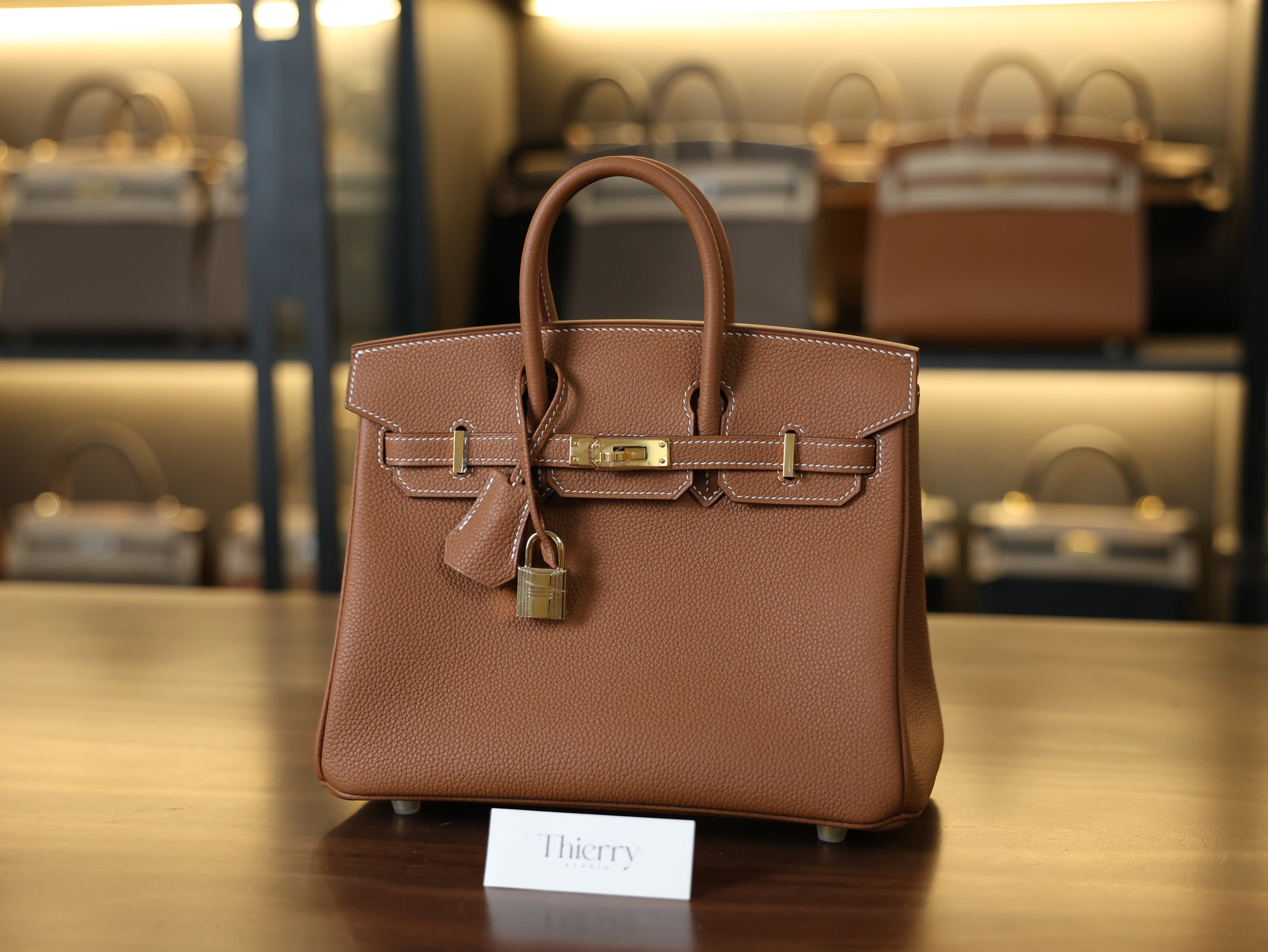 Birkin 25 togo gold GHW