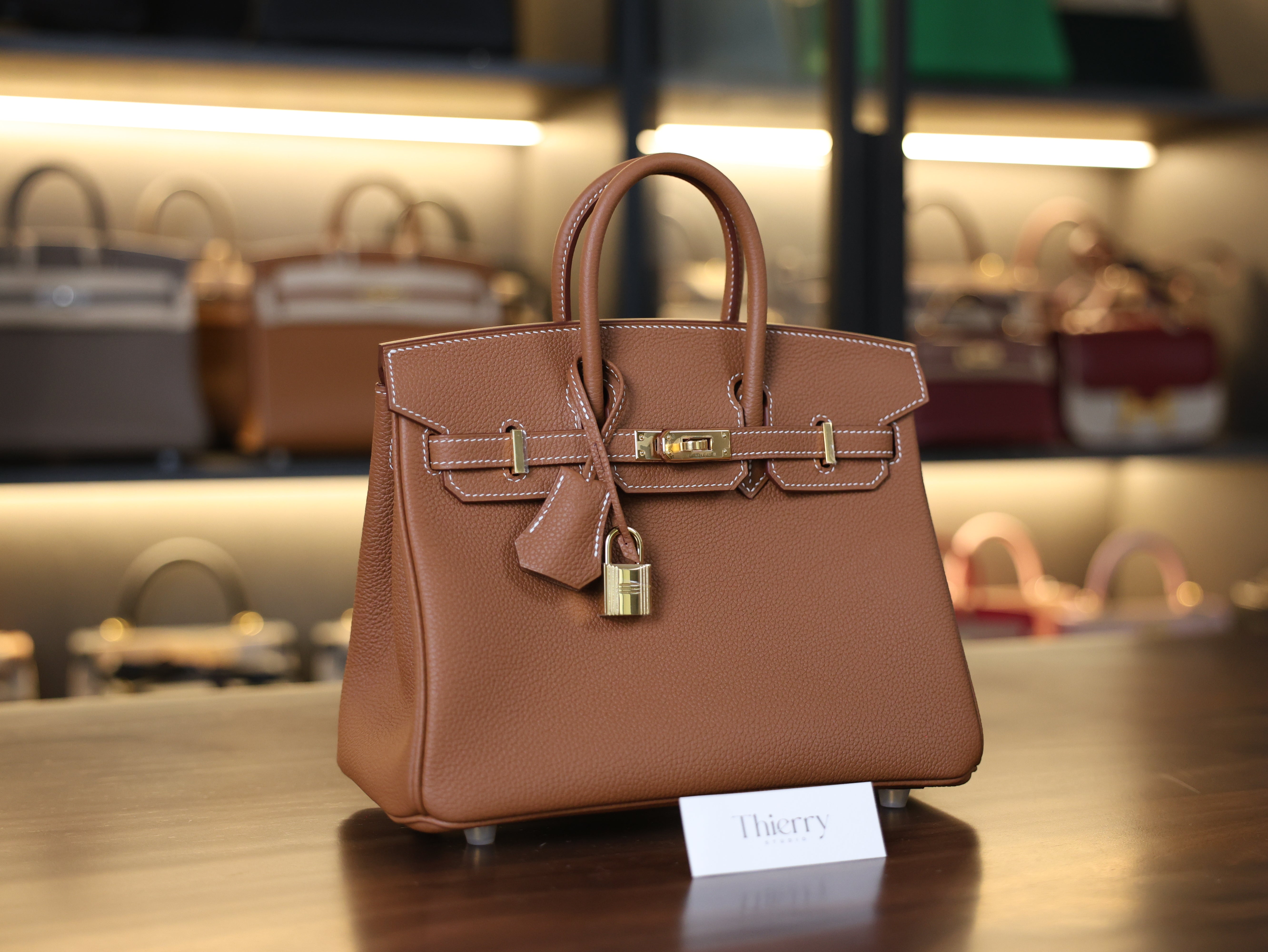 Birkin 25 togo gold GHW