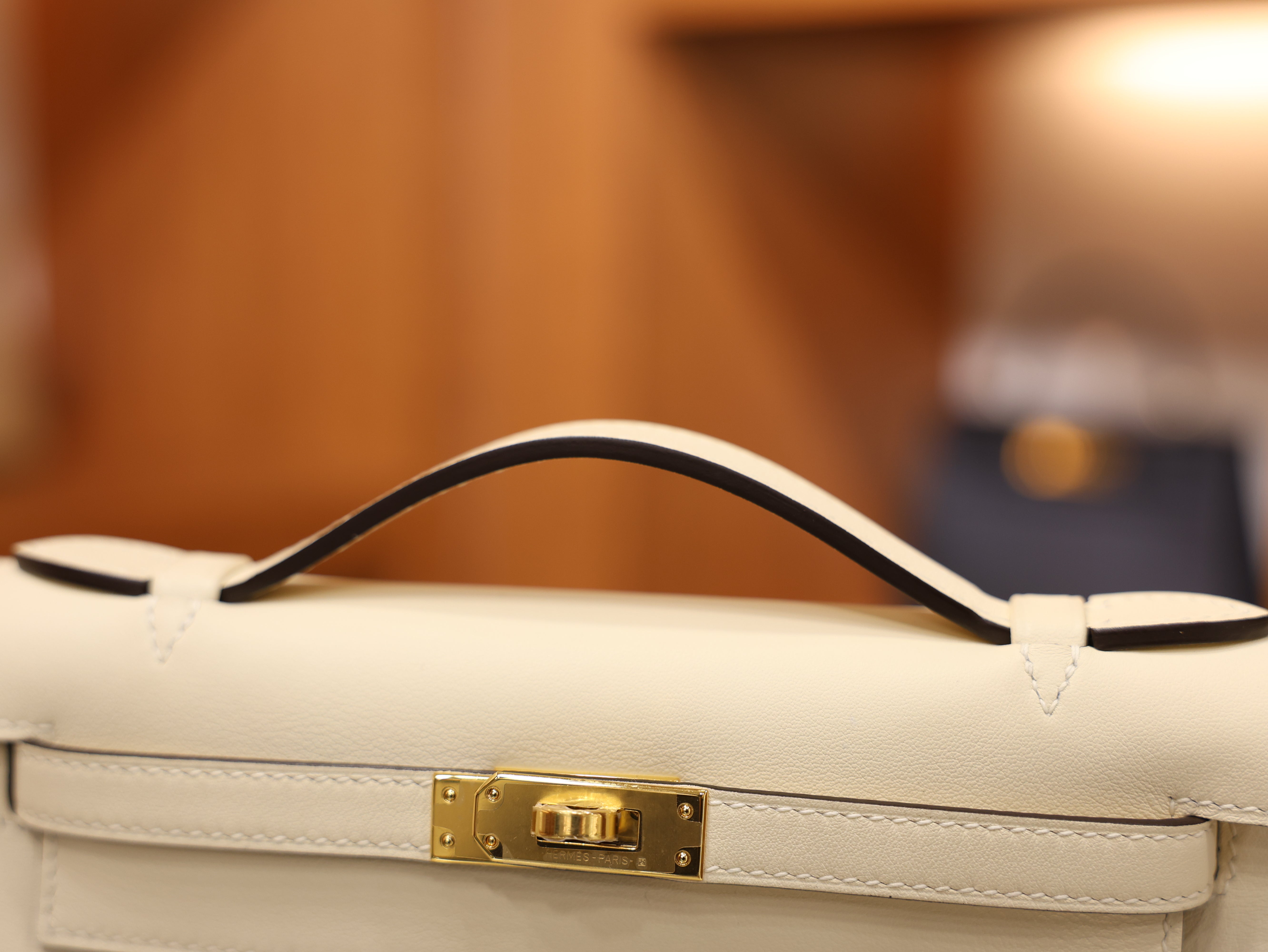Kelly pochette swift nata GHW