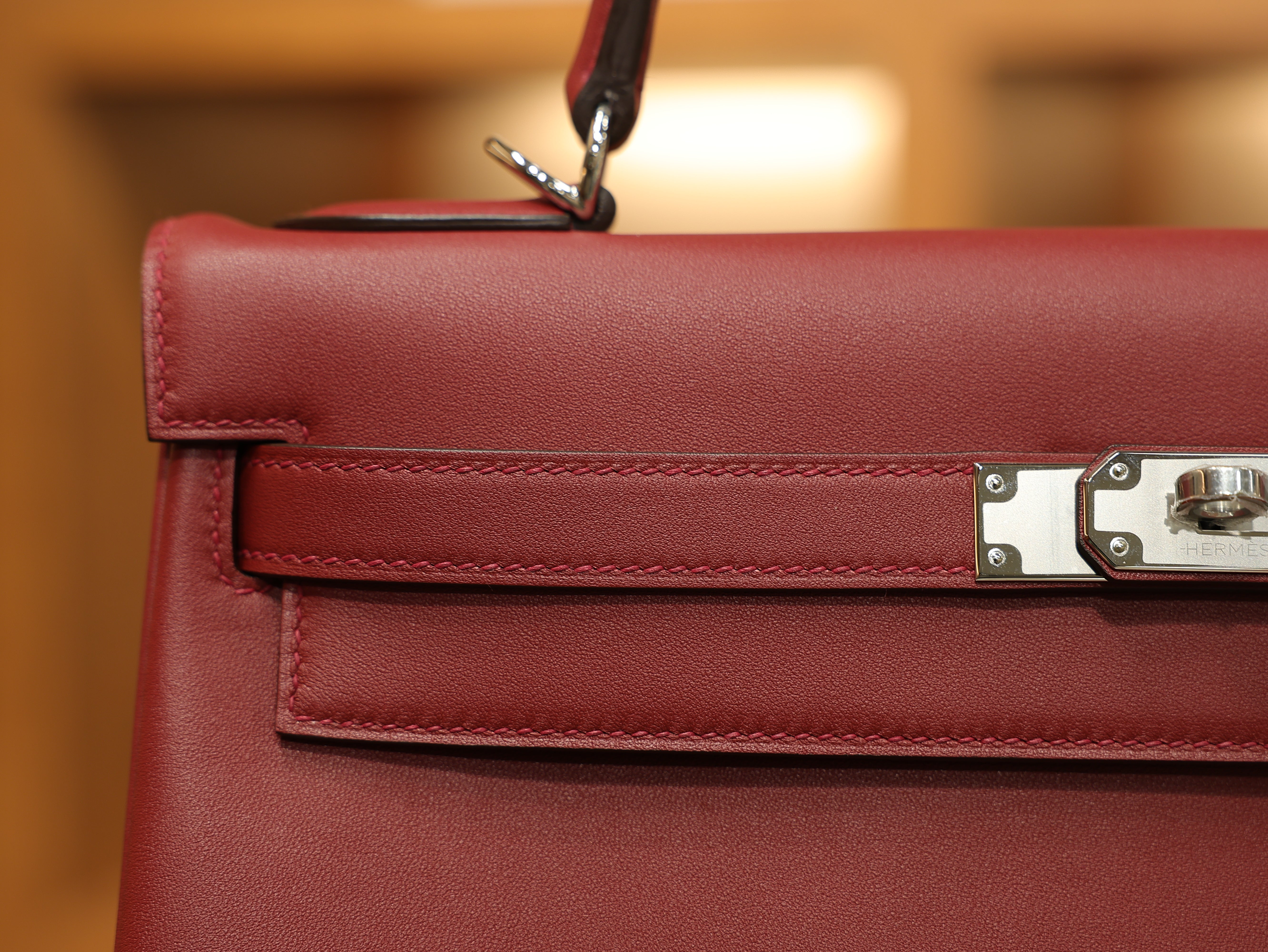 Kelly 32 swift rouge grenat PHW