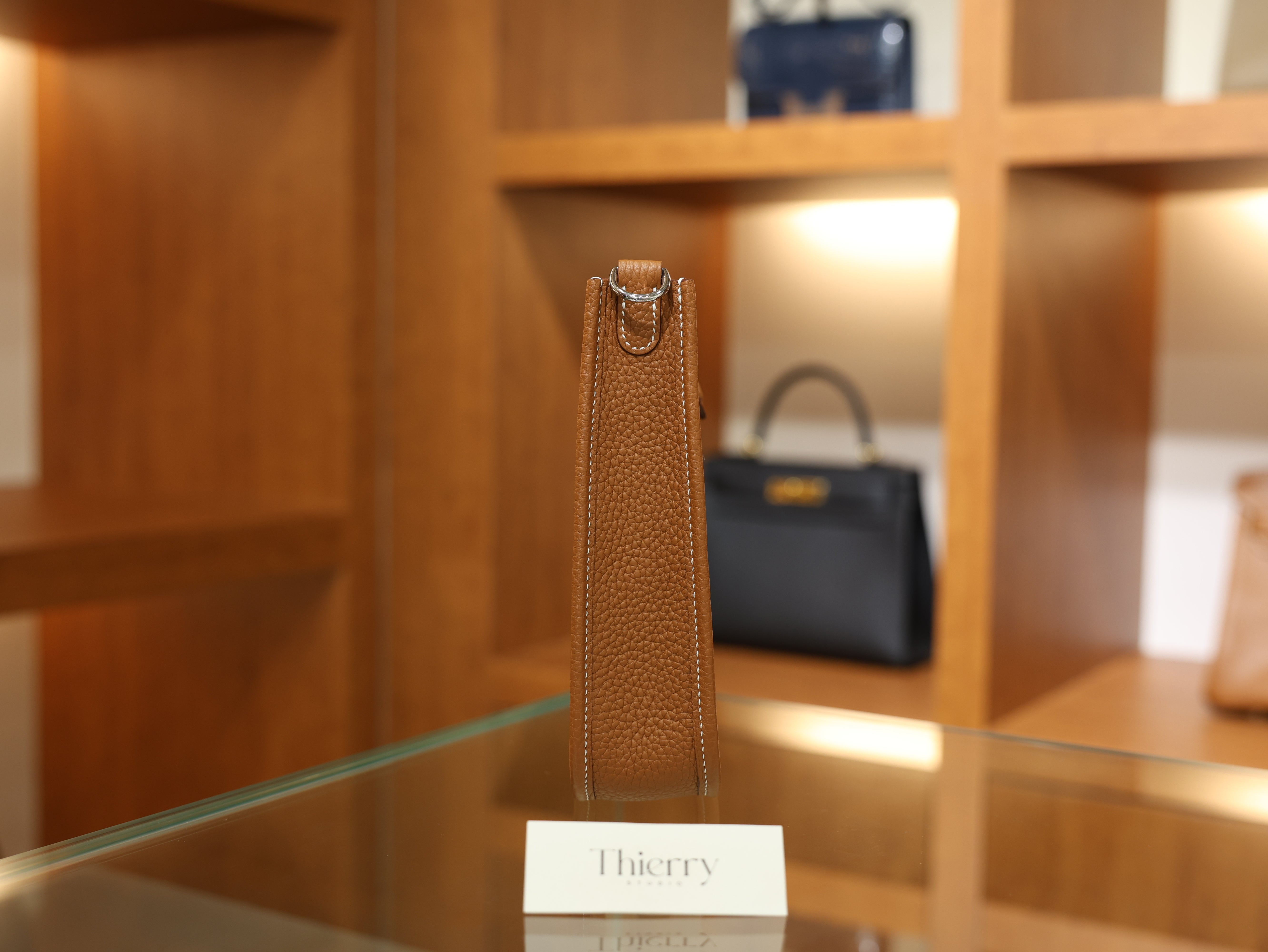 Evelyne mini clemence gold PHW